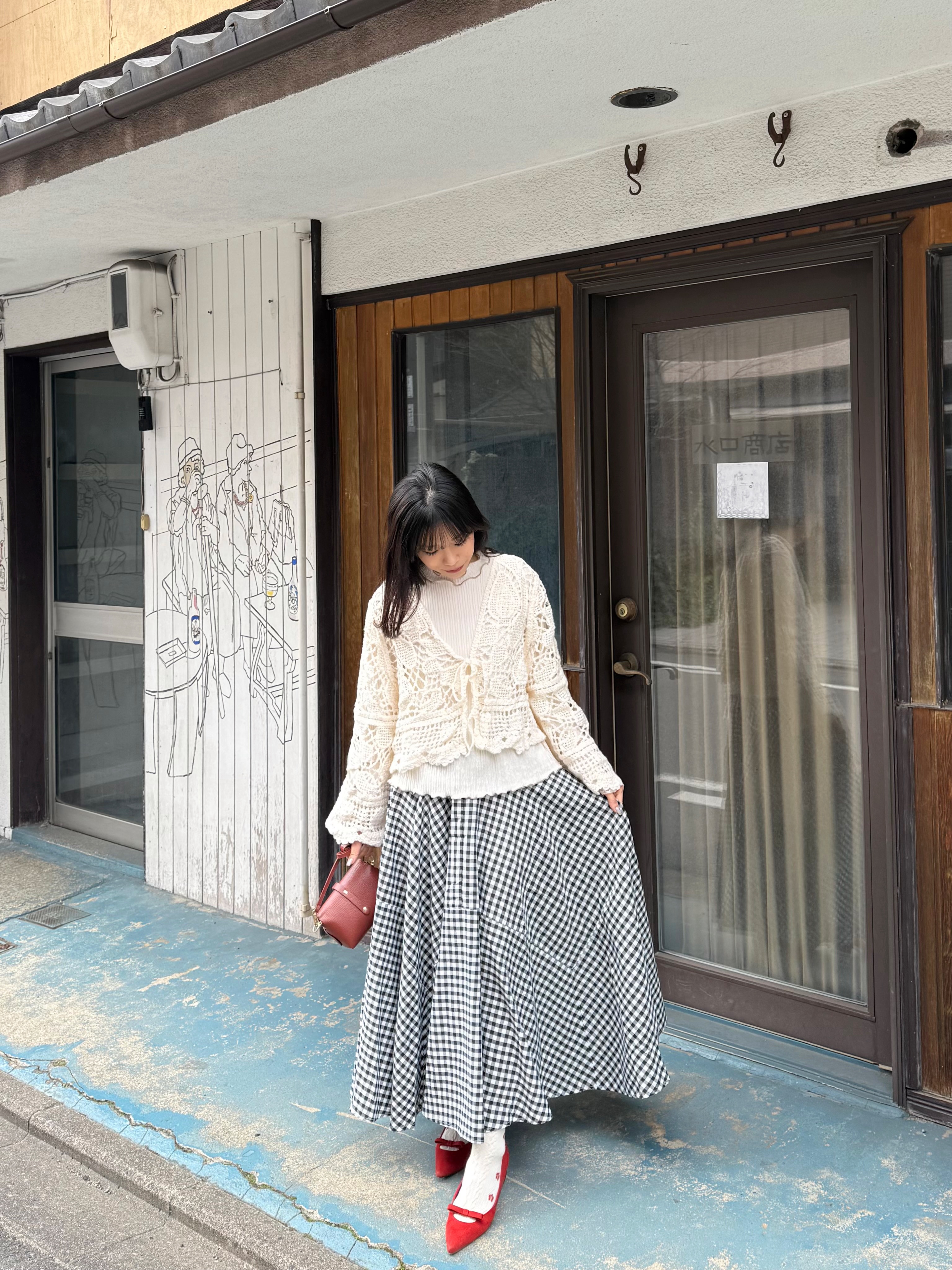 鏤空鈎花傘袖外套上衣