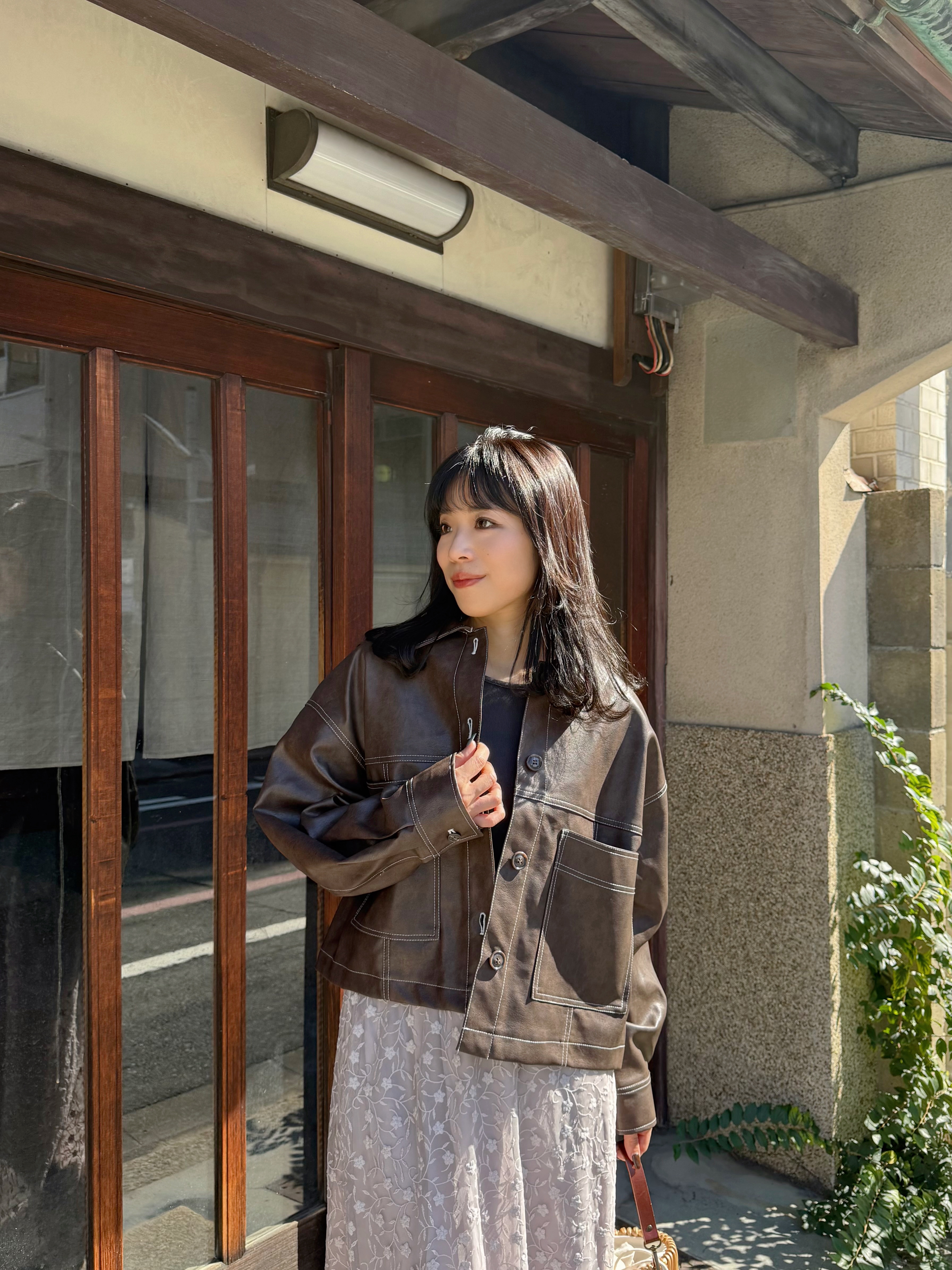 仿皮車線短款外套