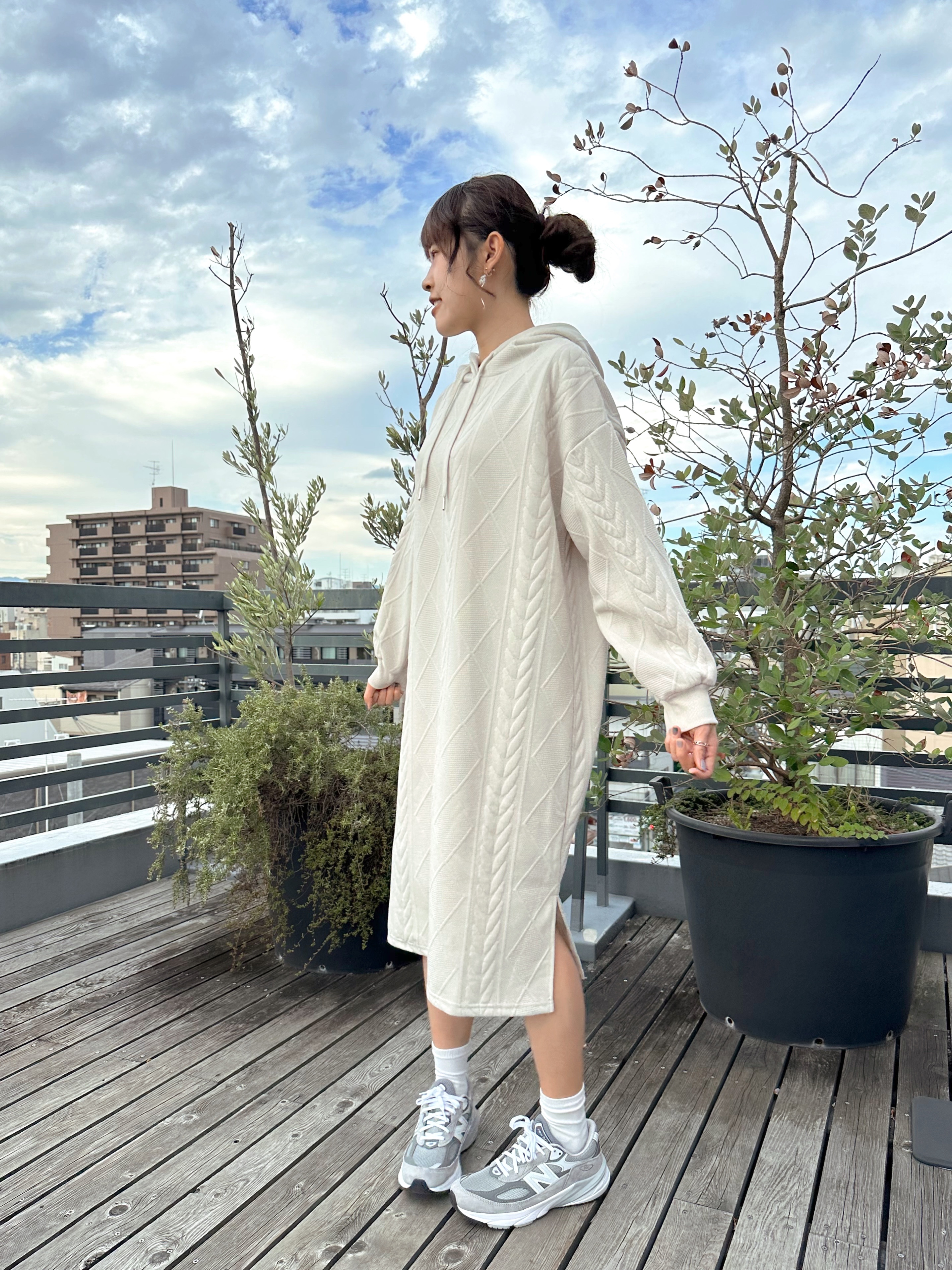 連帽壓花衛衣連身裙