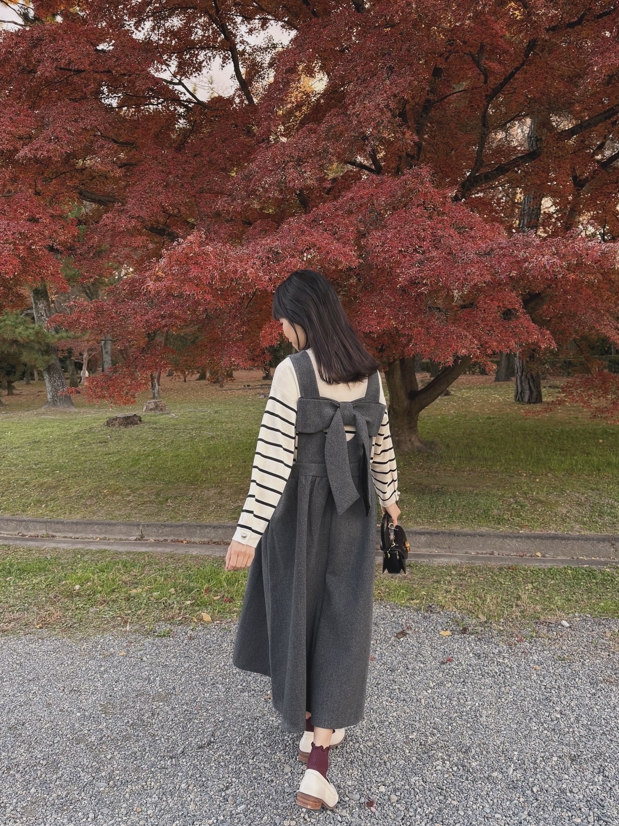 2色•2Way前後蝴蝶結薄絨連身裙