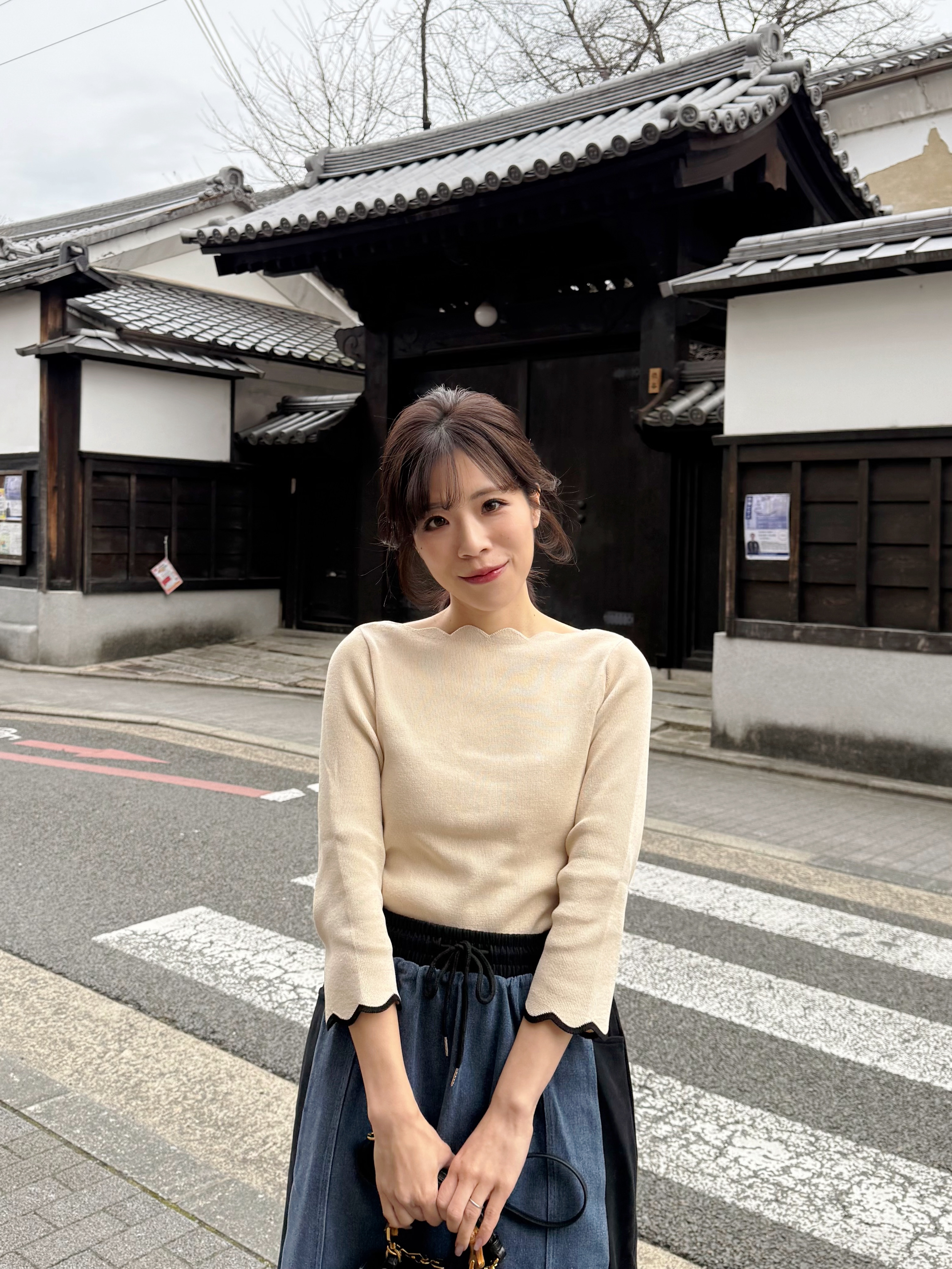 2色•拼色7分袖波浪邊針織上衣