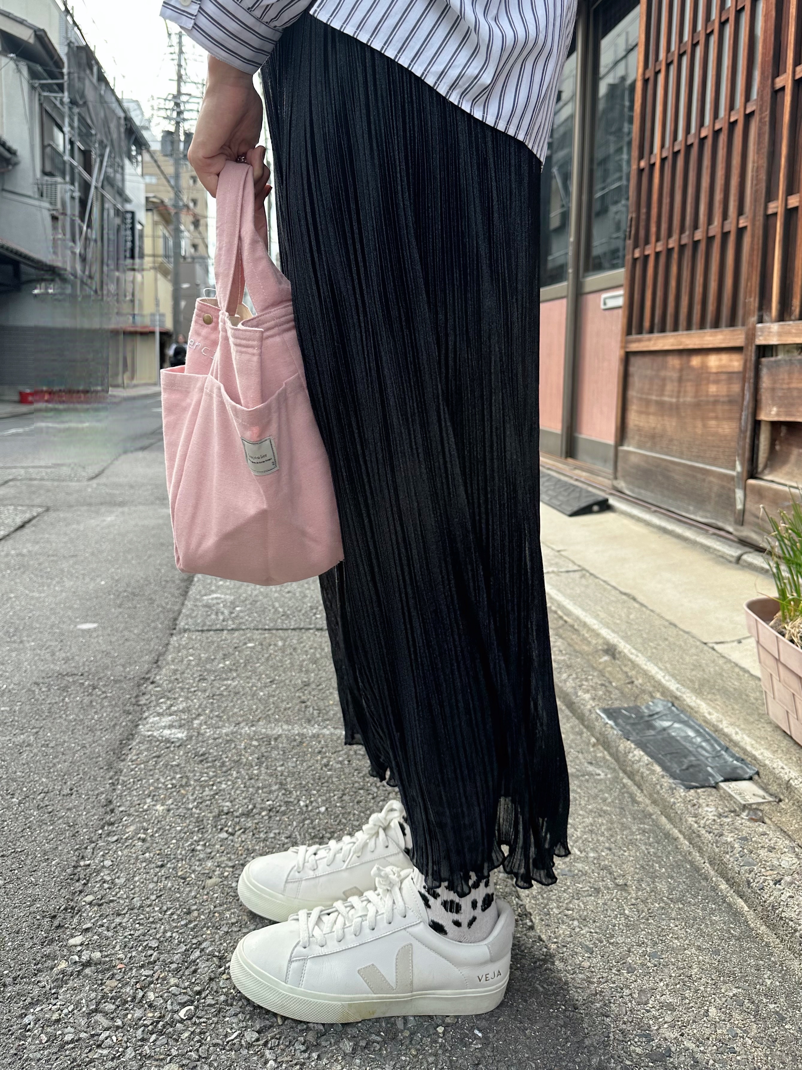 百摺薄雪紡淨色Pencil Skirt