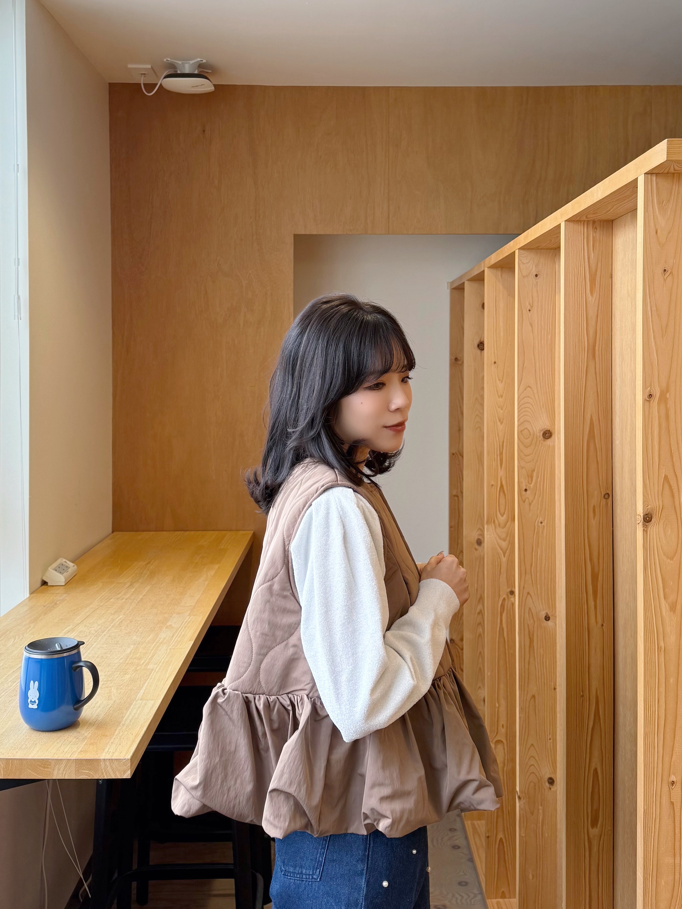 SpecialPrice•3色•波浪紋夾綿傘擺背心外套