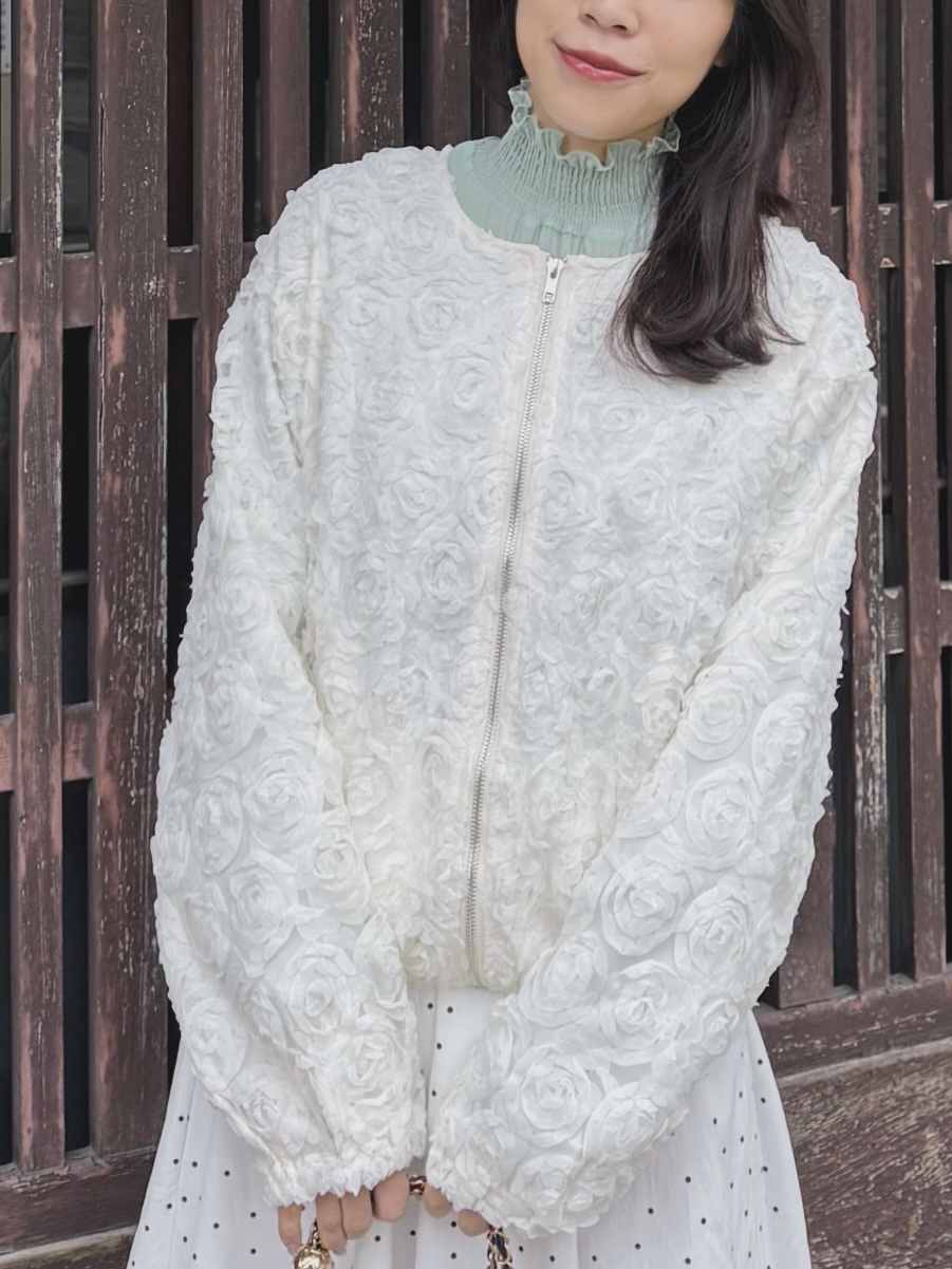 立體花花雪紡圓領拉鍊外套