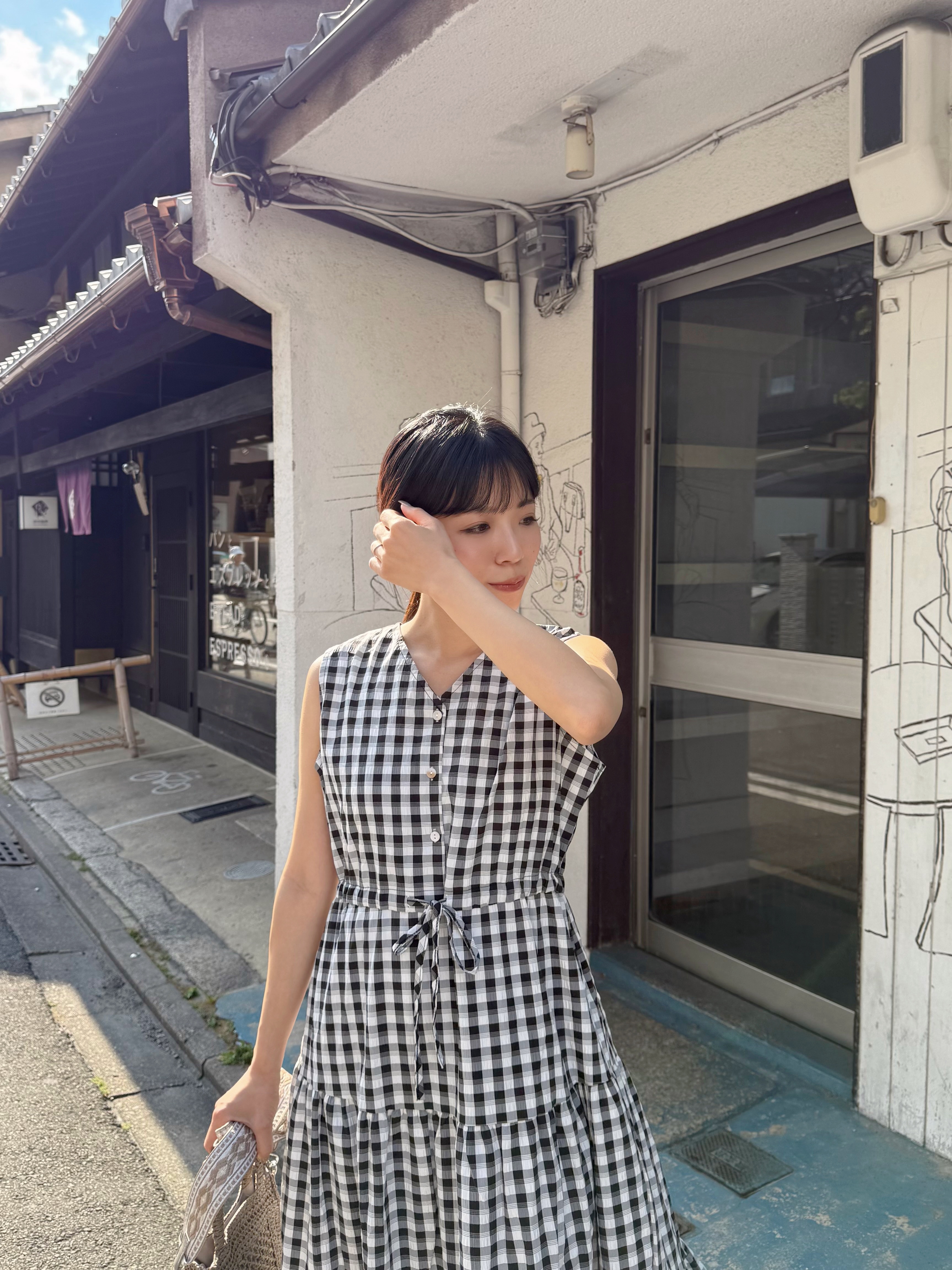 V領格仔背心雪紡連身裙