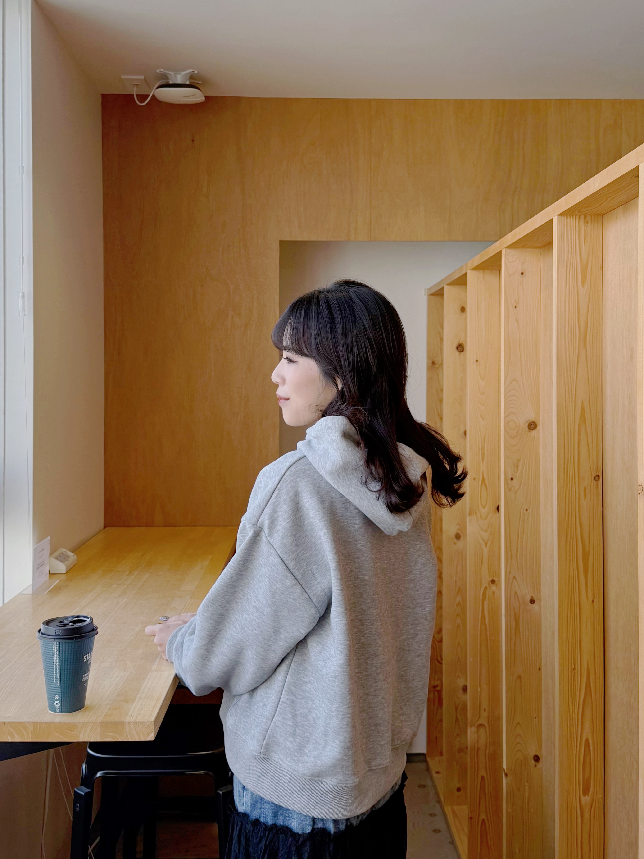 字母刺繡無加厚連帽衛衣