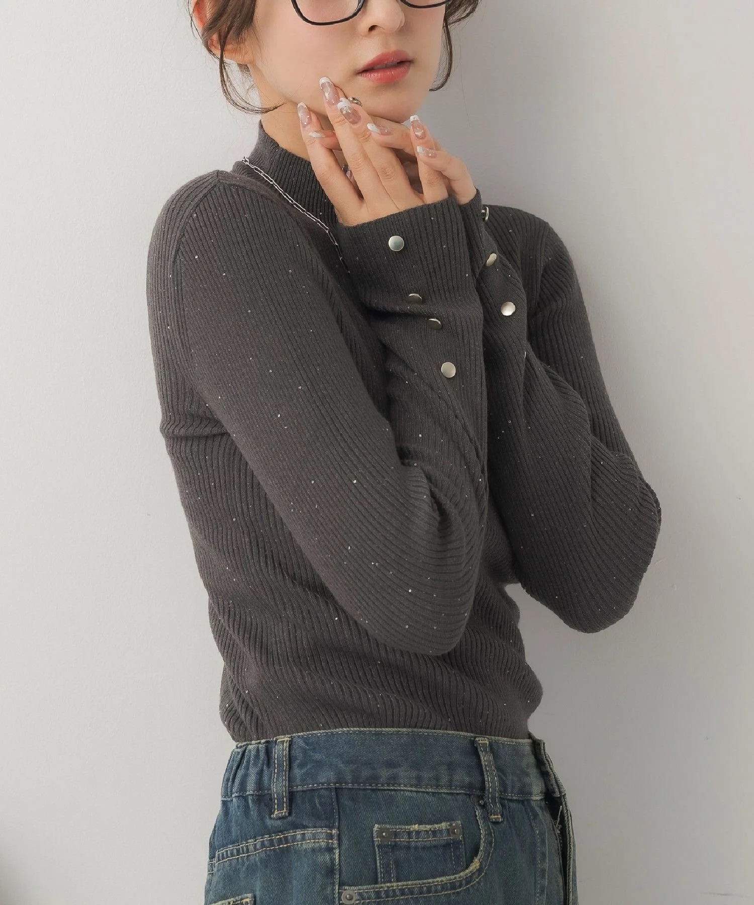 閃閃/ 淨色啞色扣閃閃企領針織