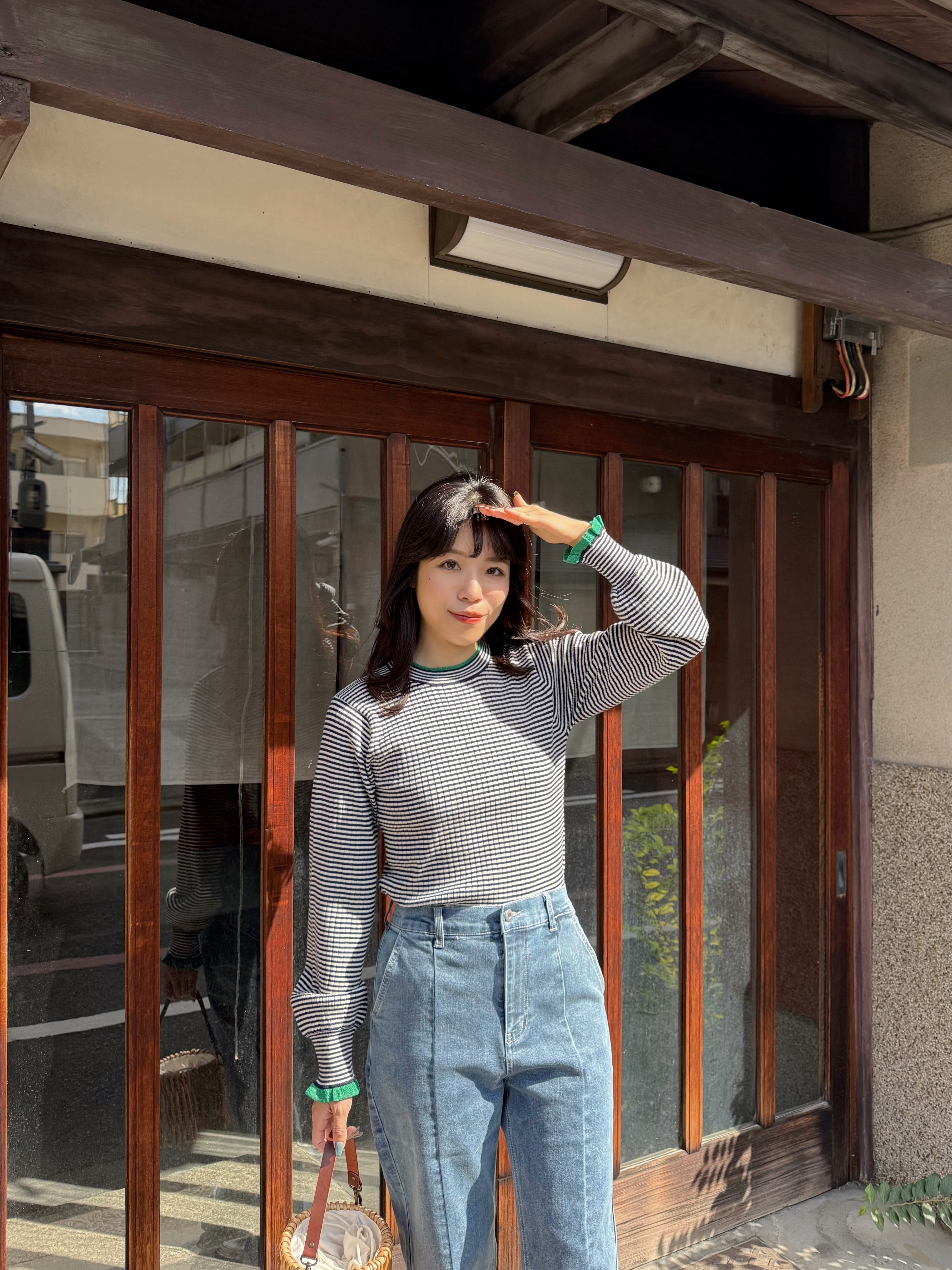 14色•領位微閃拼色泡泡袖針織上衣