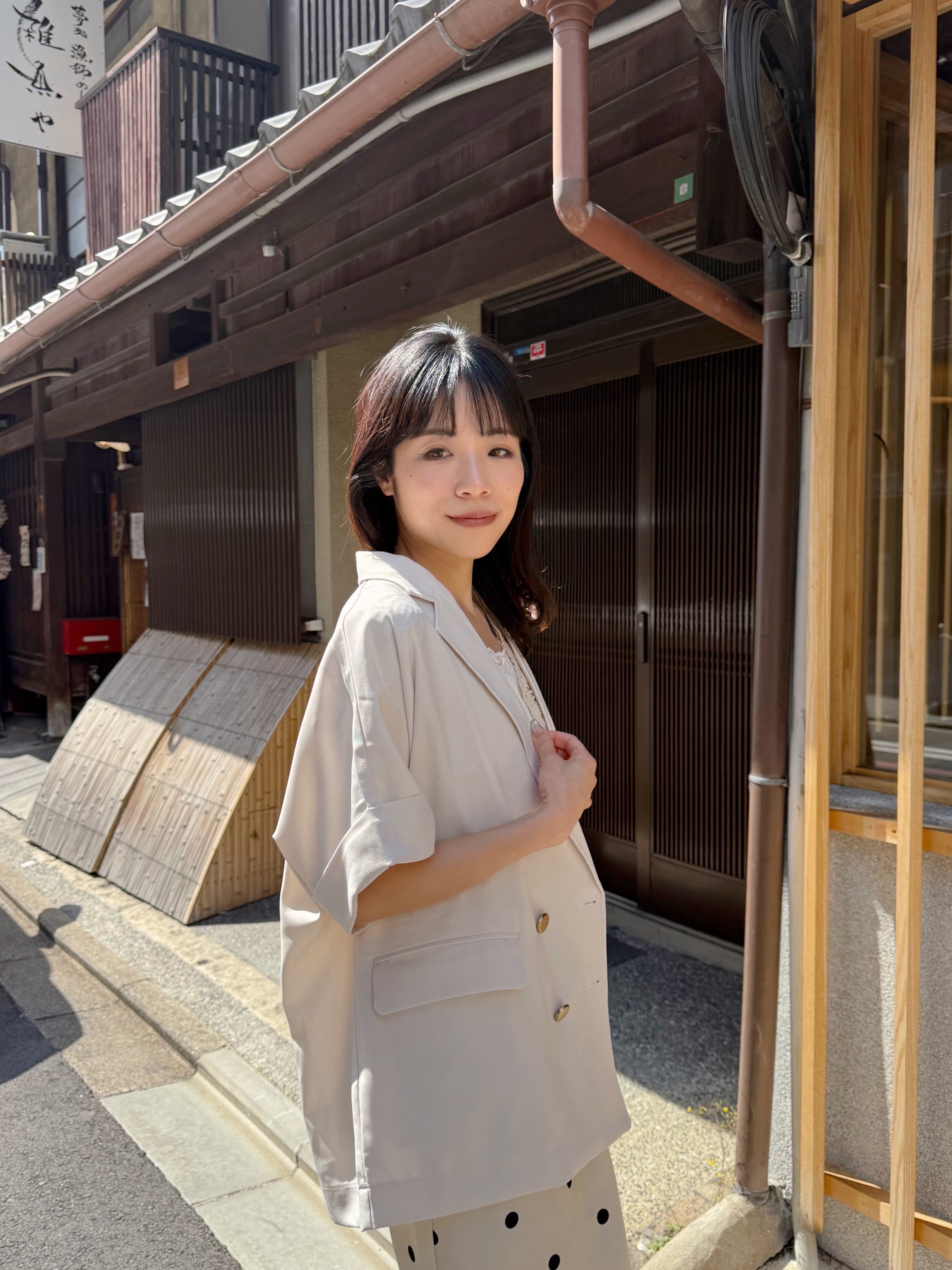 5分袖金扣西裝外套