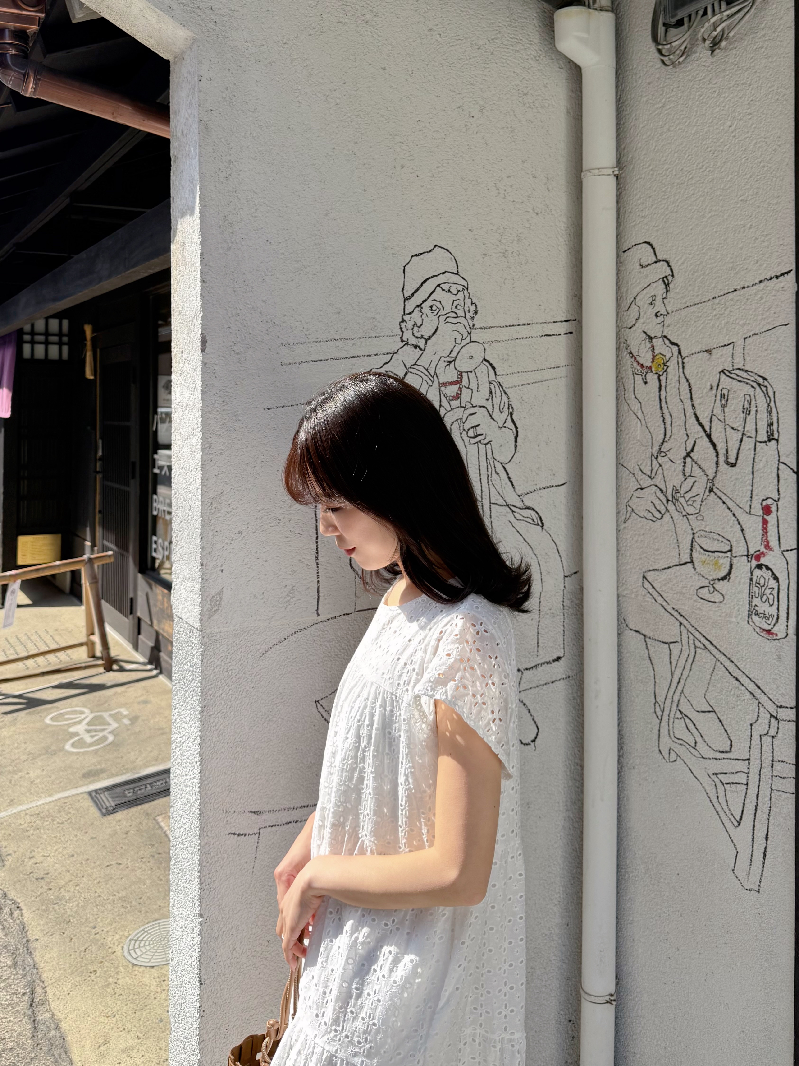 刺繡鏤空純綿短袖連身裙