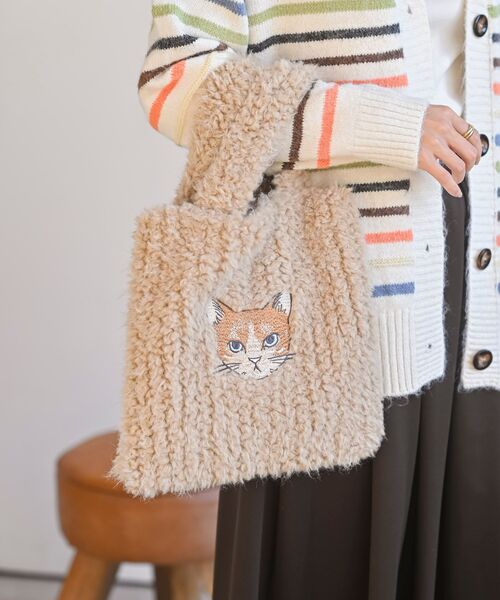 3色•Size F•貓咪刺繡羊羔絨手袋