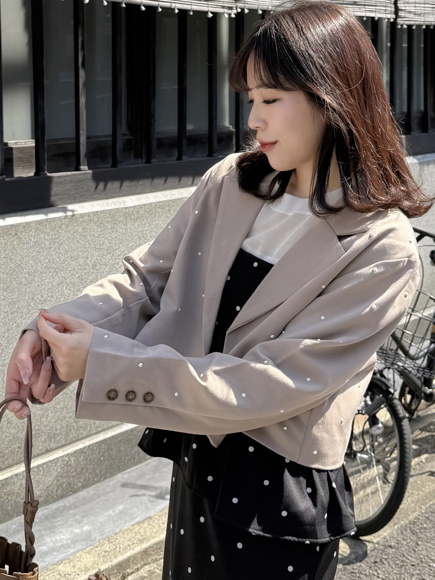 2色•珍珠點點短款西裝外套