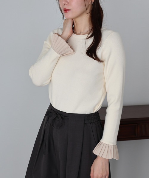 3色•拼色百褶袖口針織上衣