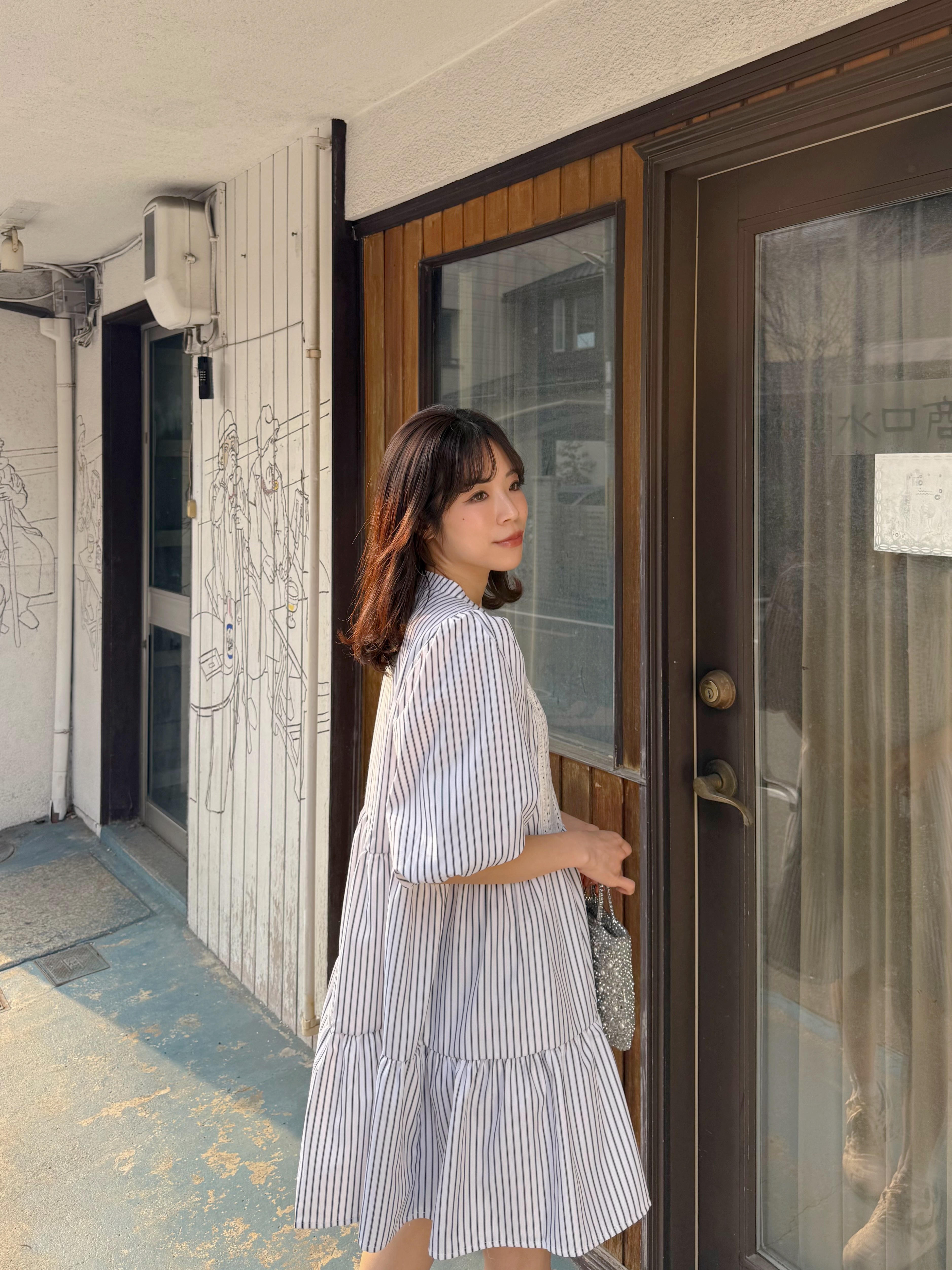 刺繡直條紋泡泡袖雪紡連身裙