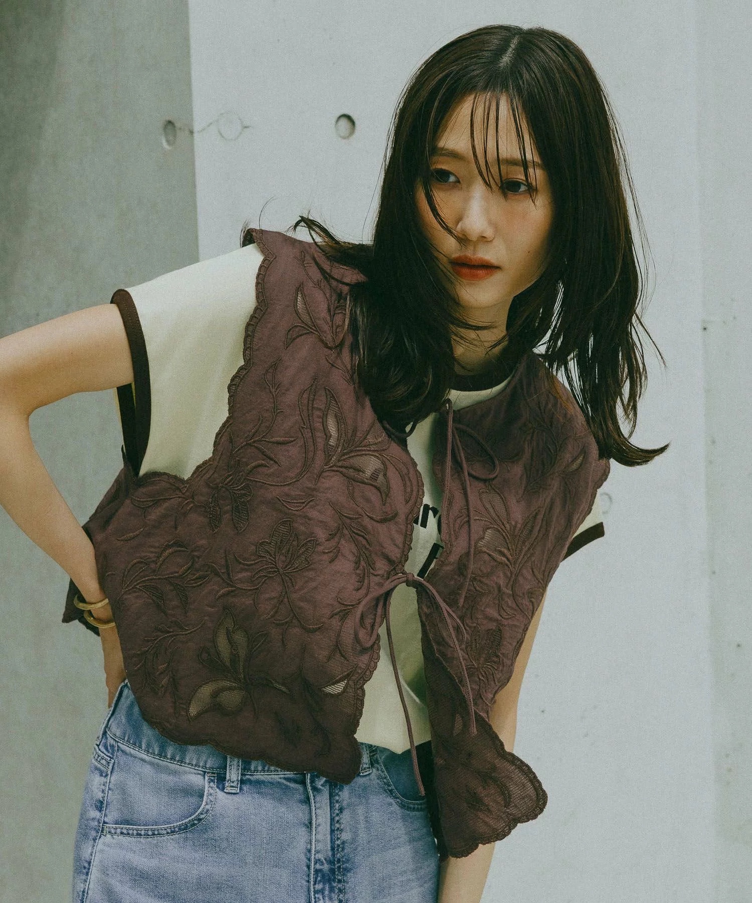 2Way 前後穿刺繡背心外套
