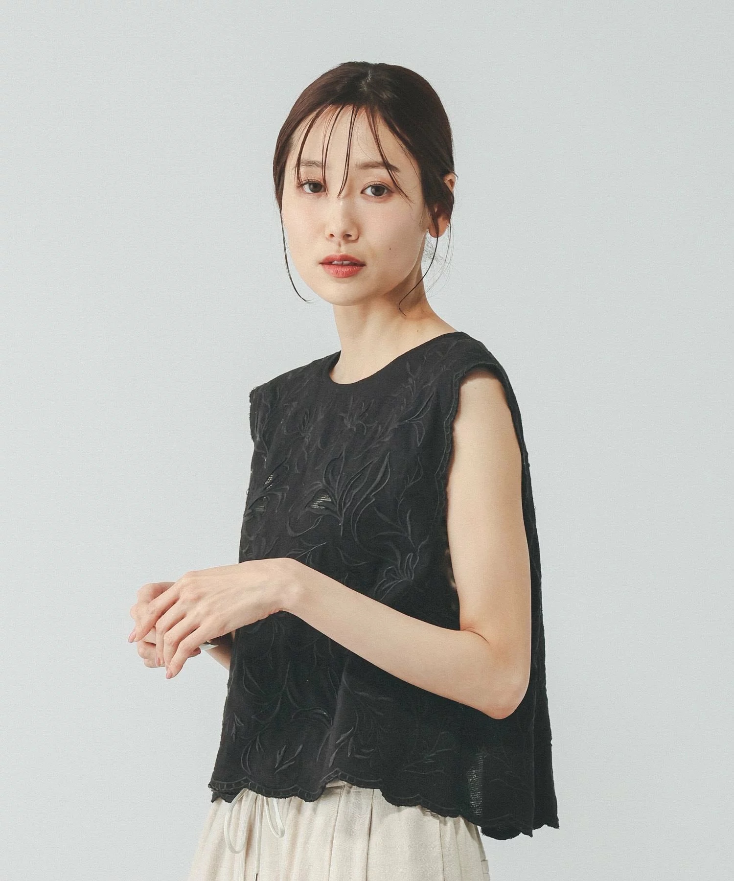 2Way 前後穿刺繡背心外套
