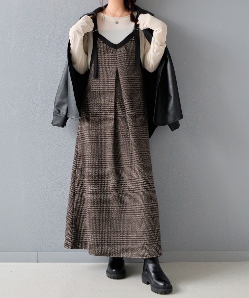 格仔吊帶薄絨有袋連身裙