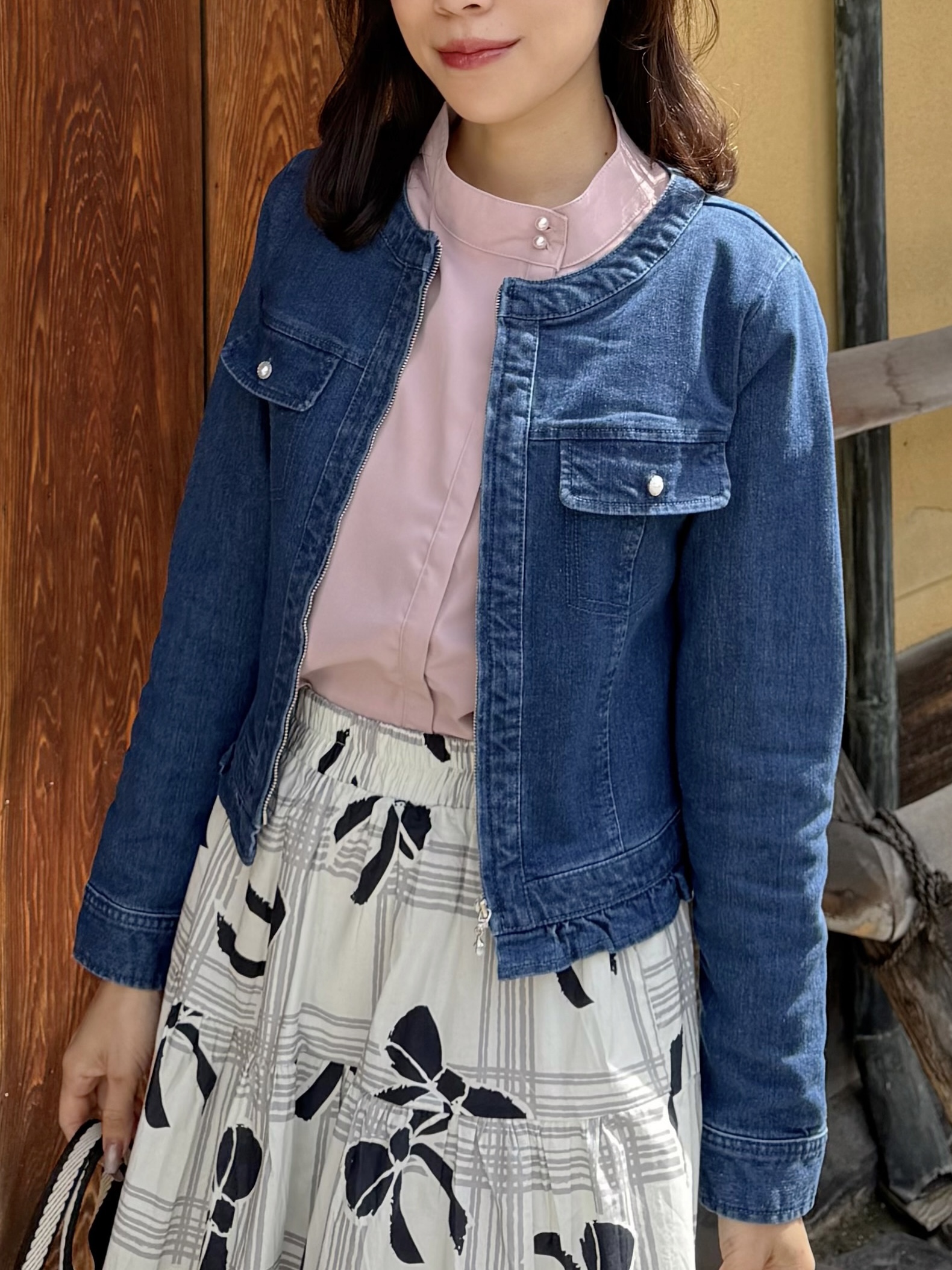 波浪壓摺拉鍊牛仔外套