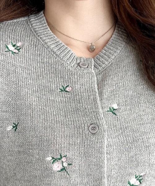 3色•M-L碼•花卉刺繡針織外套