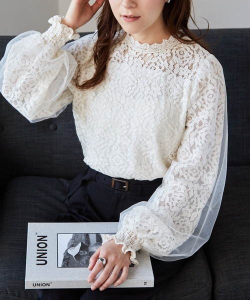 紗紗泡泡袖蕾絲上衣