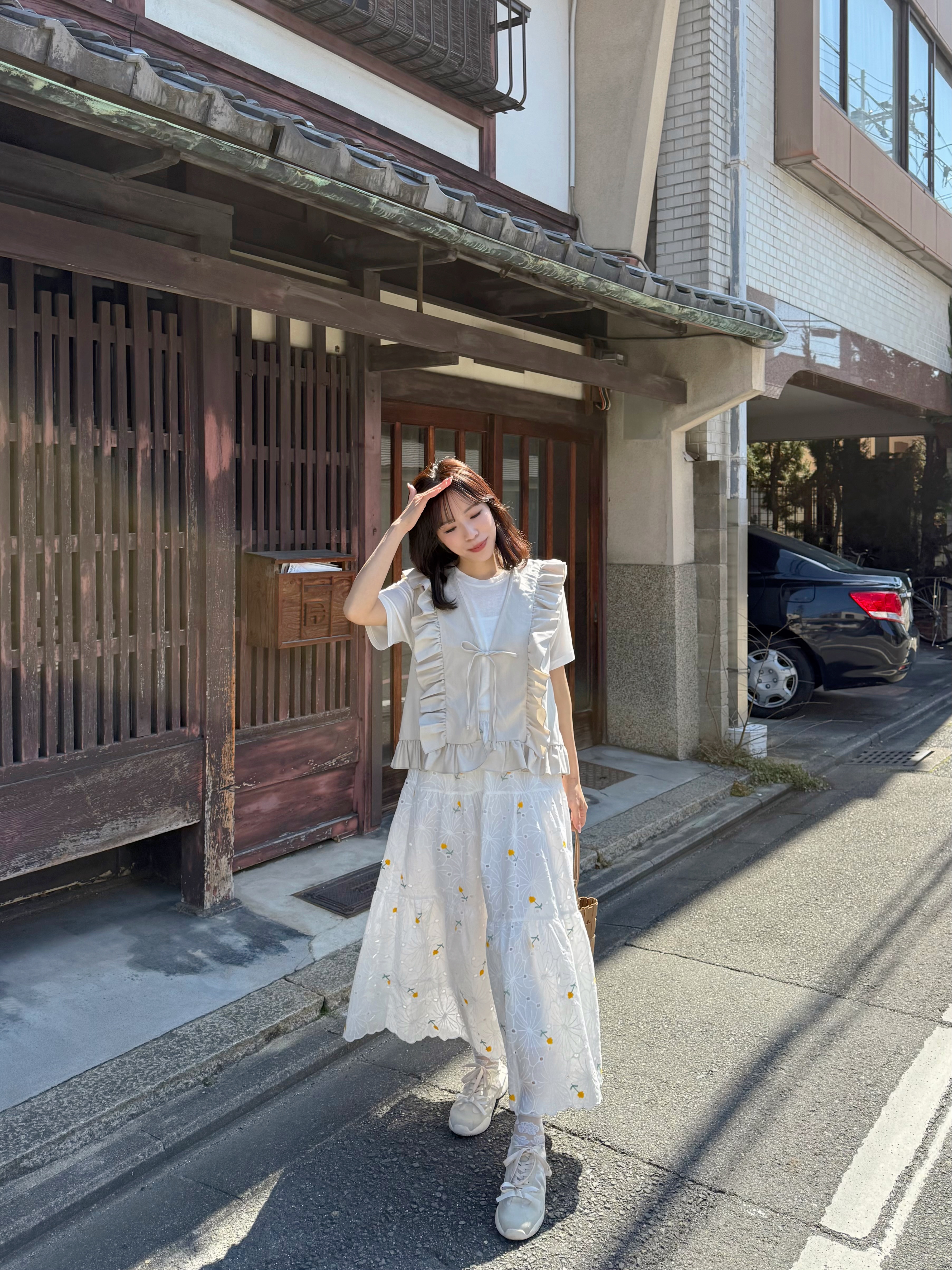 2色•波浪邊蝴蝶結背心