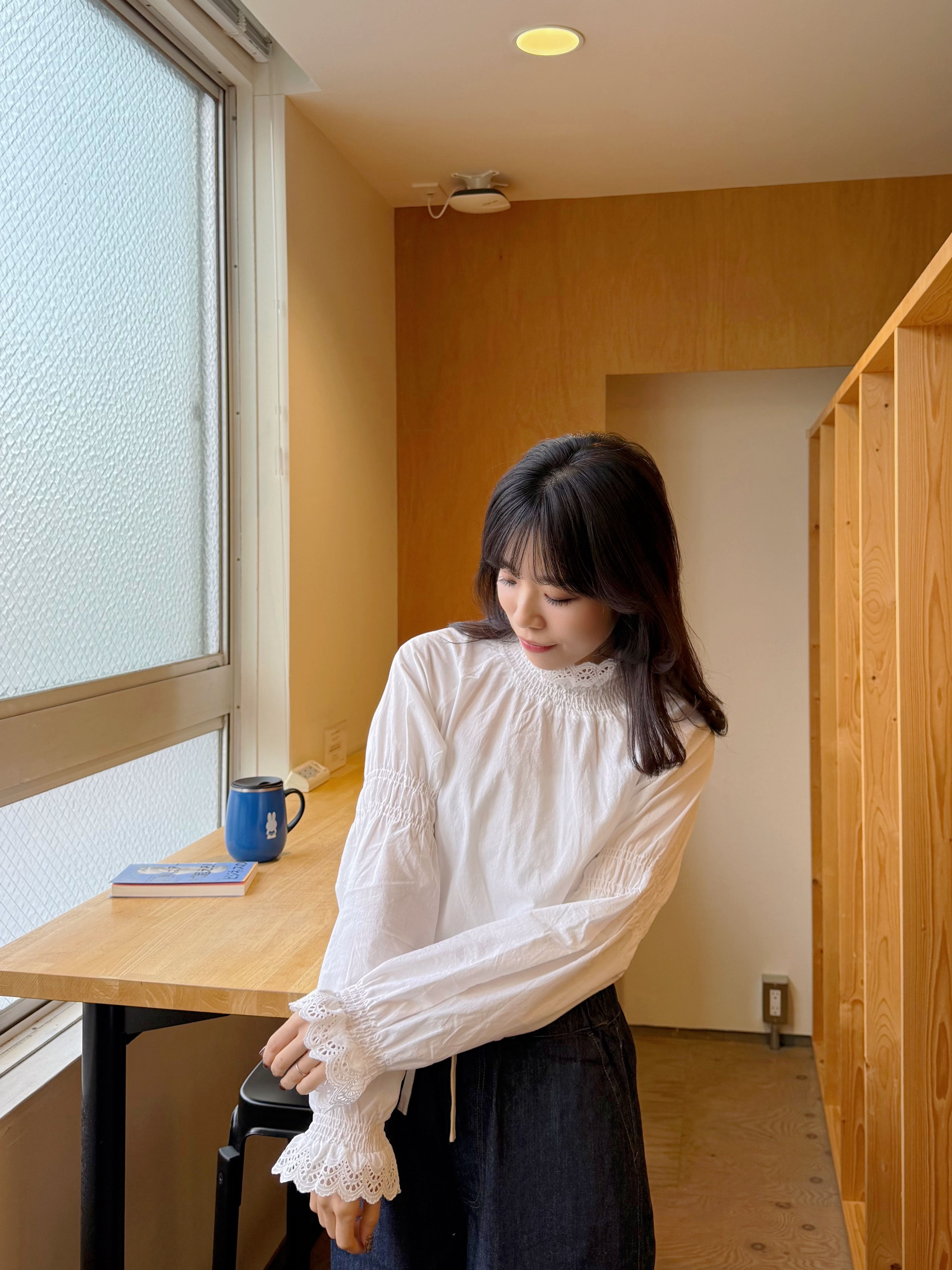 2色•通花鏤空綿上衣