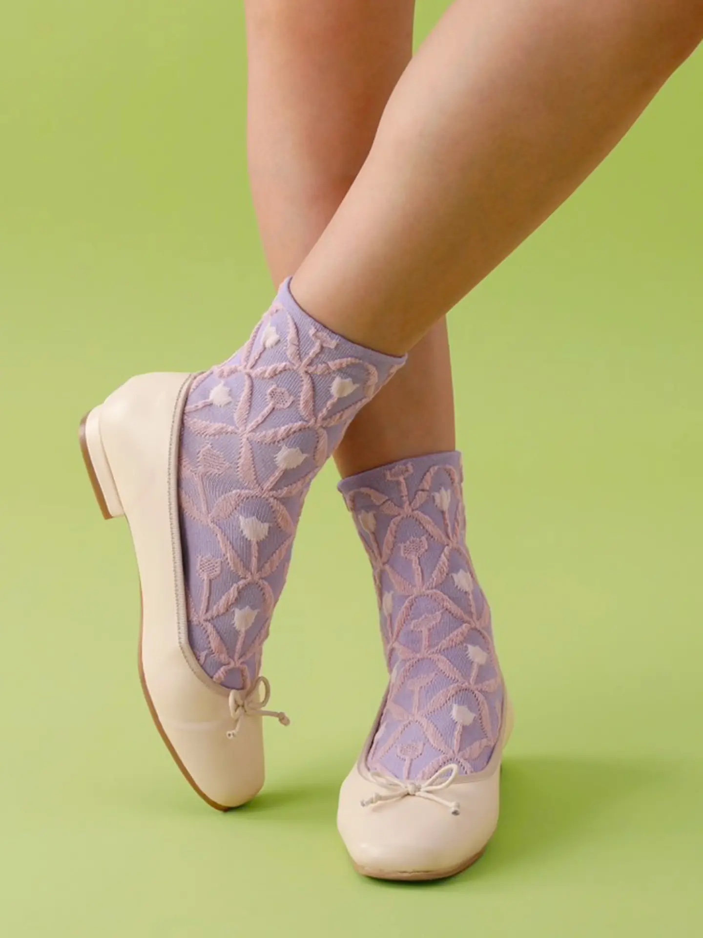 菱格紋鬱金香襪