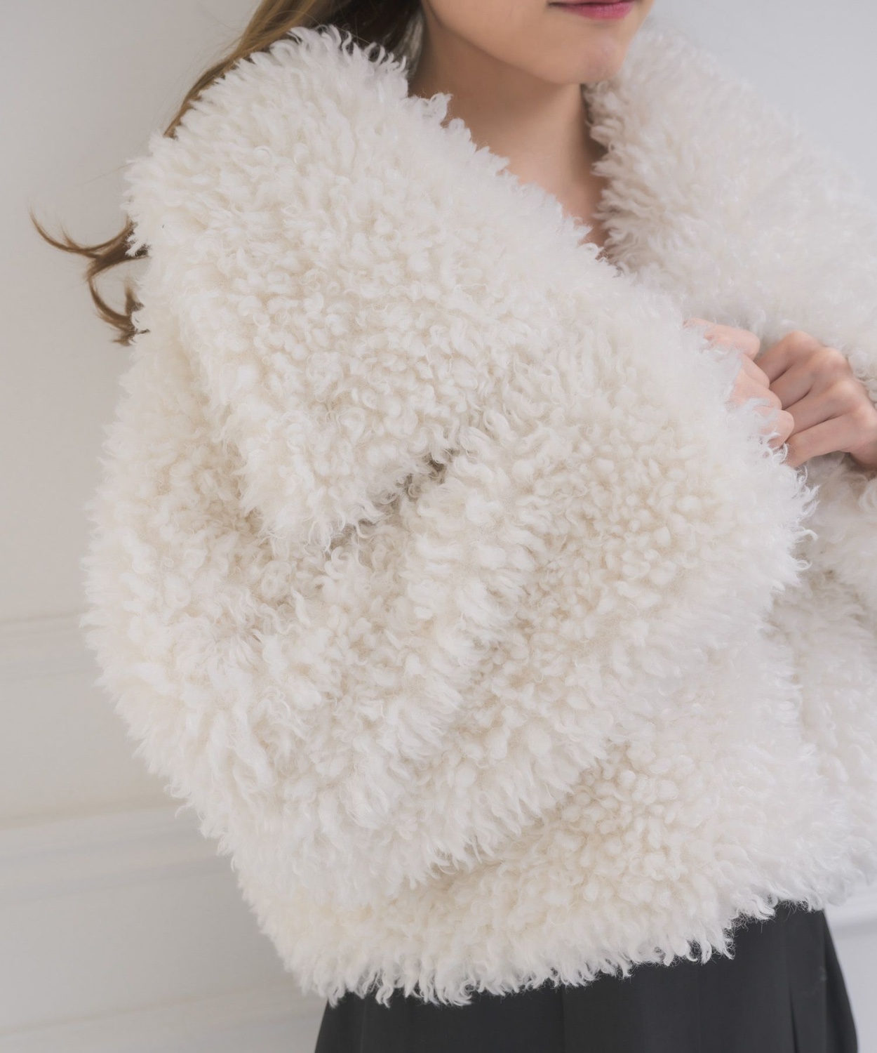 捲捲毛毛翻領外套