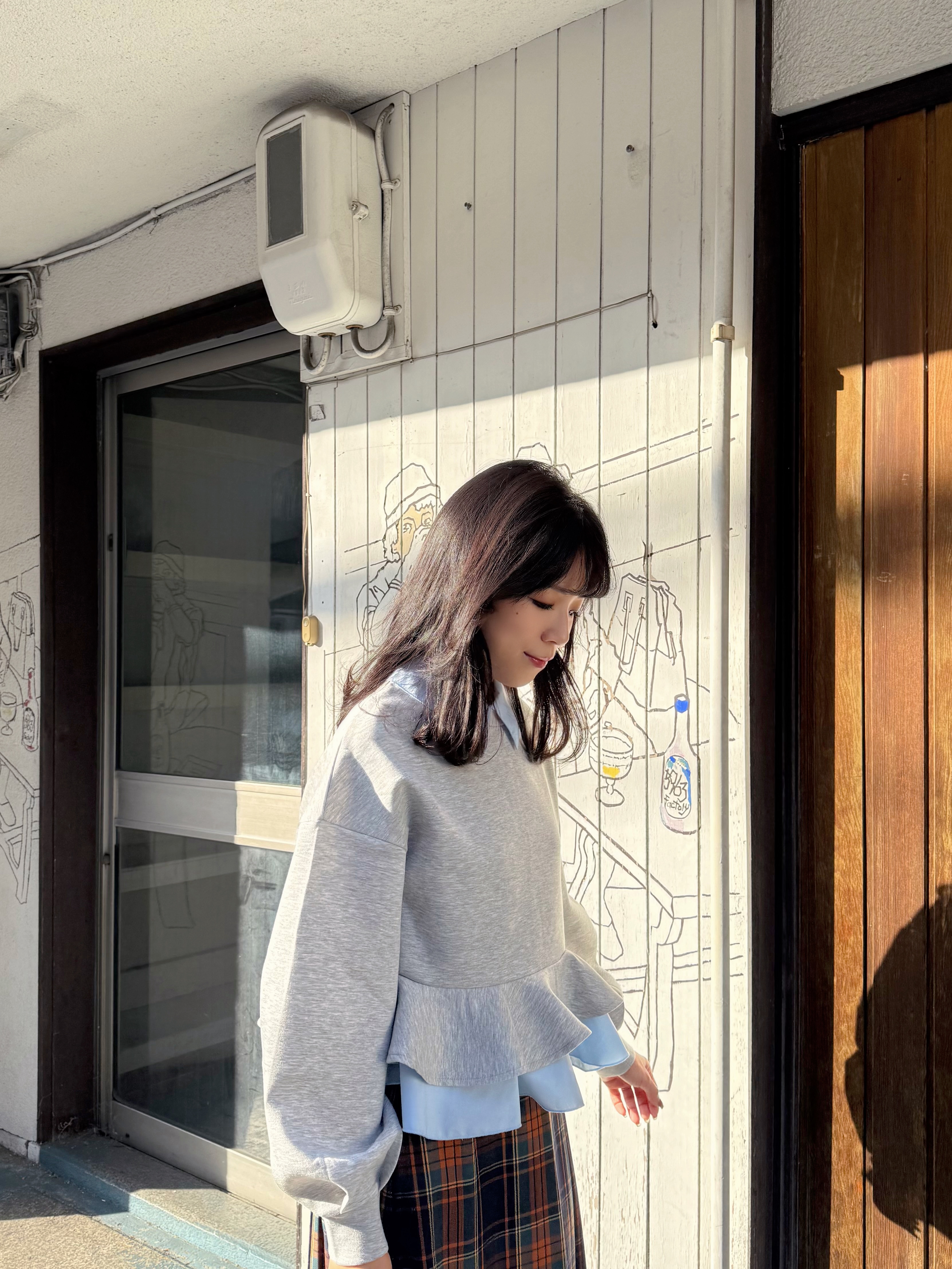 3色•恤衫領拼傘尾無加厚衞衣