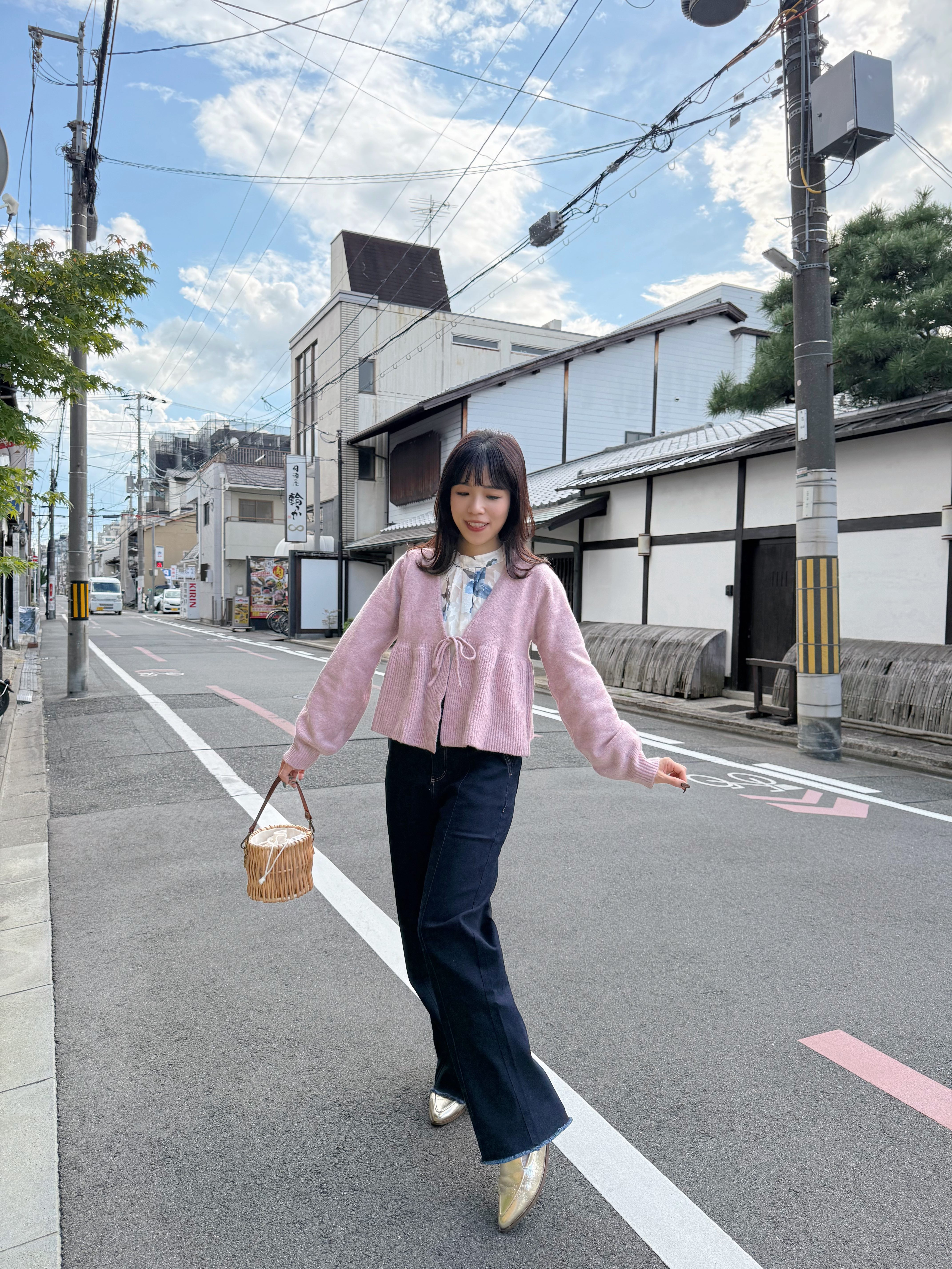 泡泡袖蝴蝶結冷外套上衣