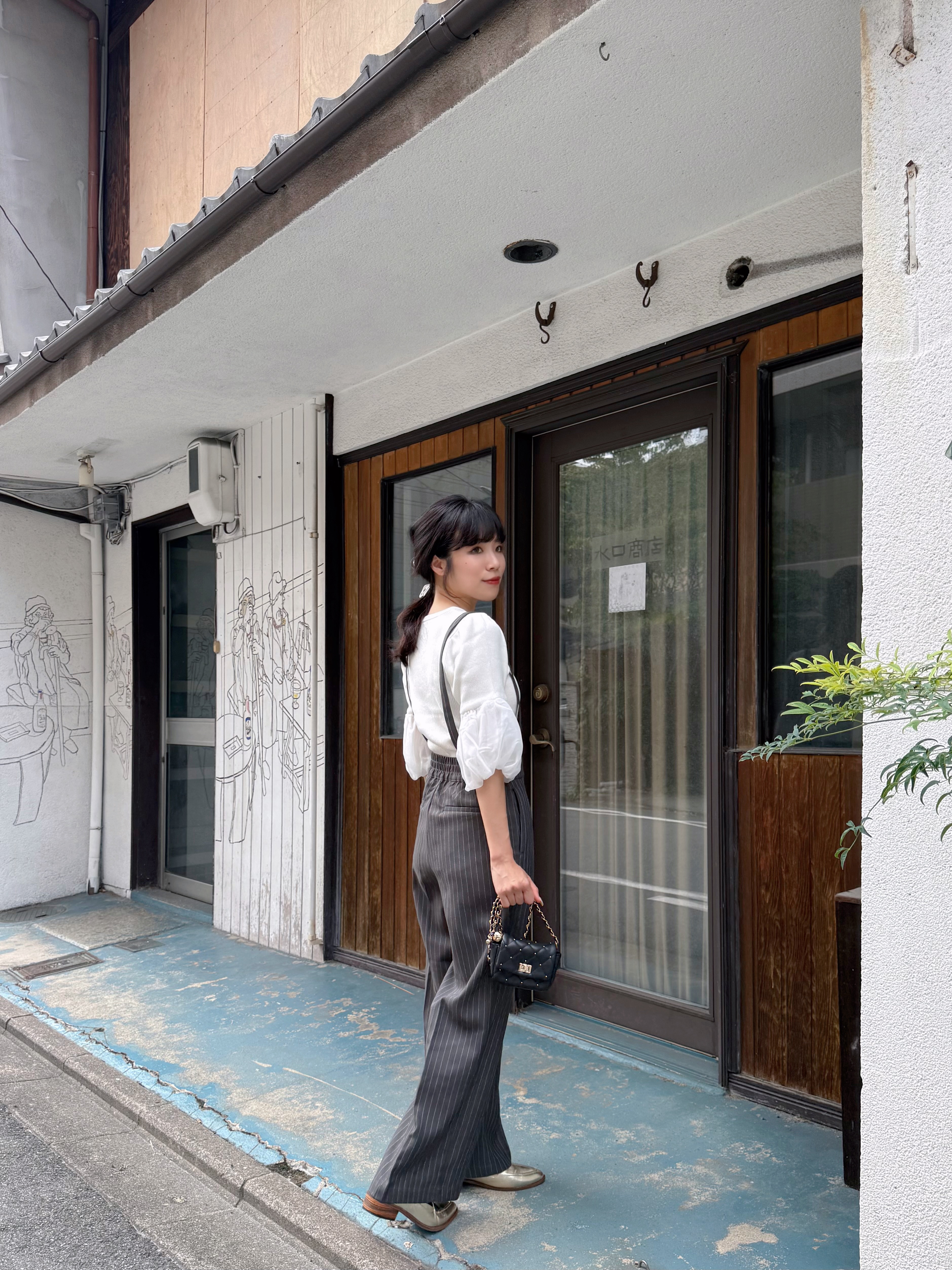 直條紋吊帶長褲