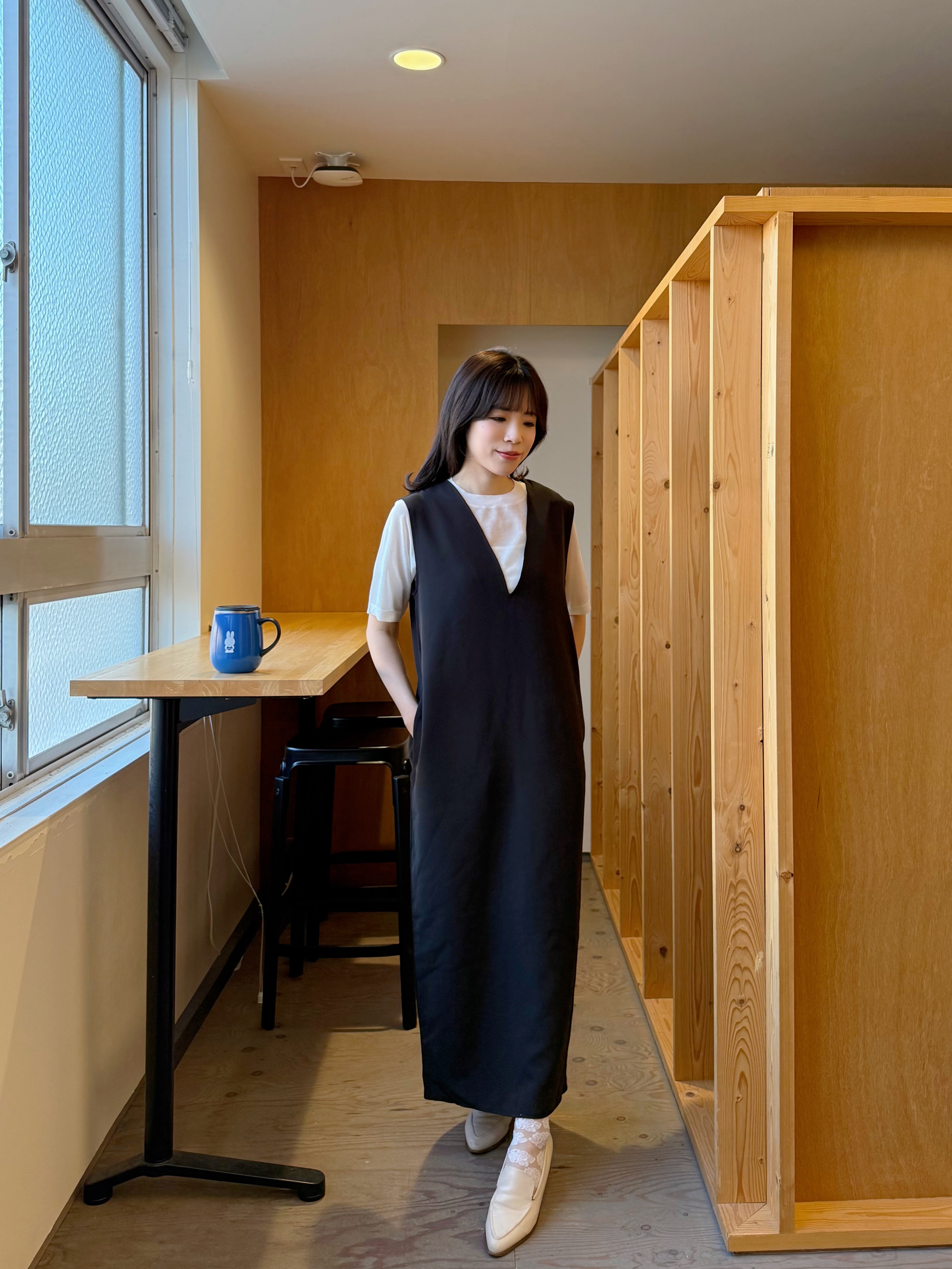 V領有袋雪紡背心連身裙