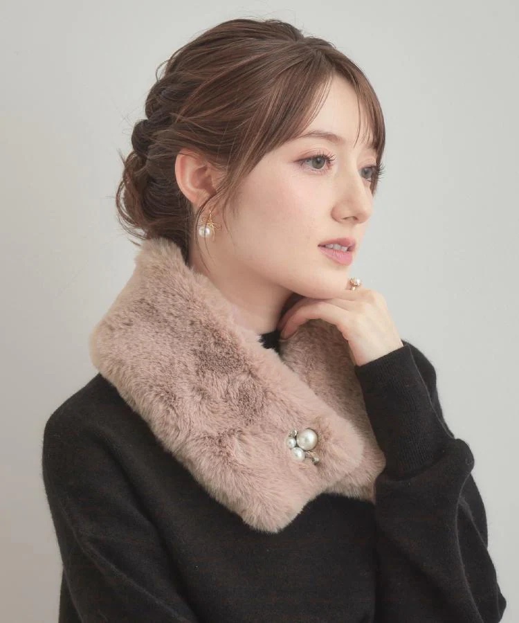 珍珠短款毛毛領頸巾