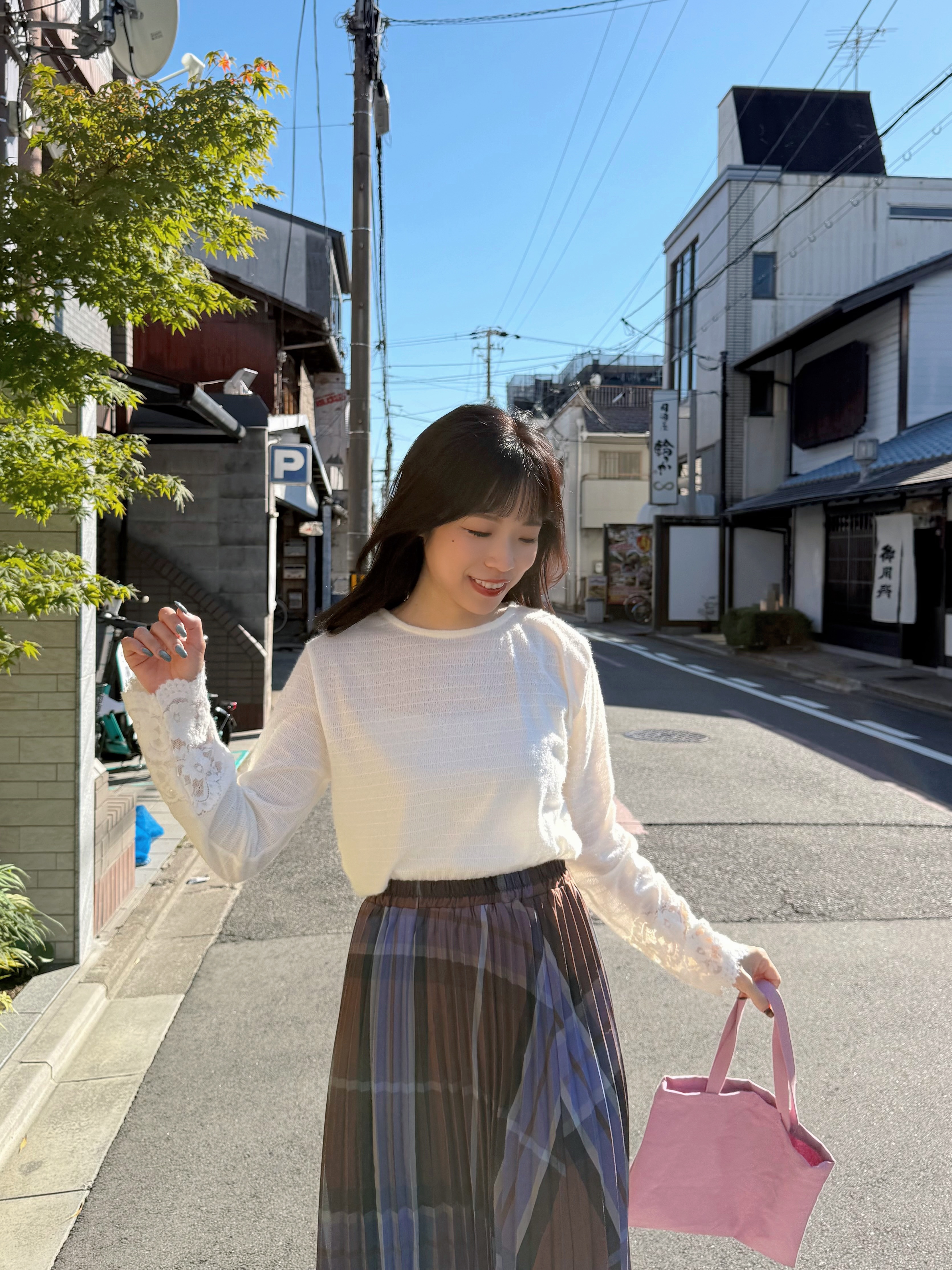 4色•蕾絲寬袖薄針織上衣