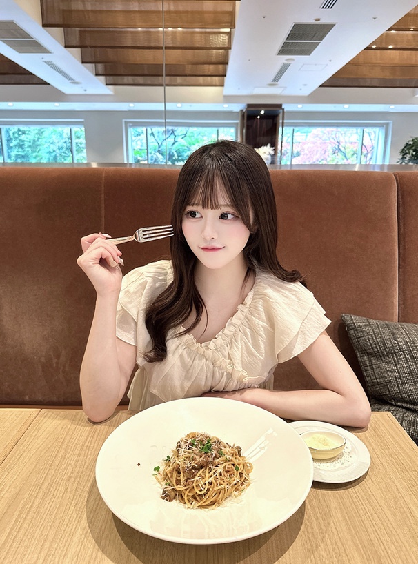 連身裙