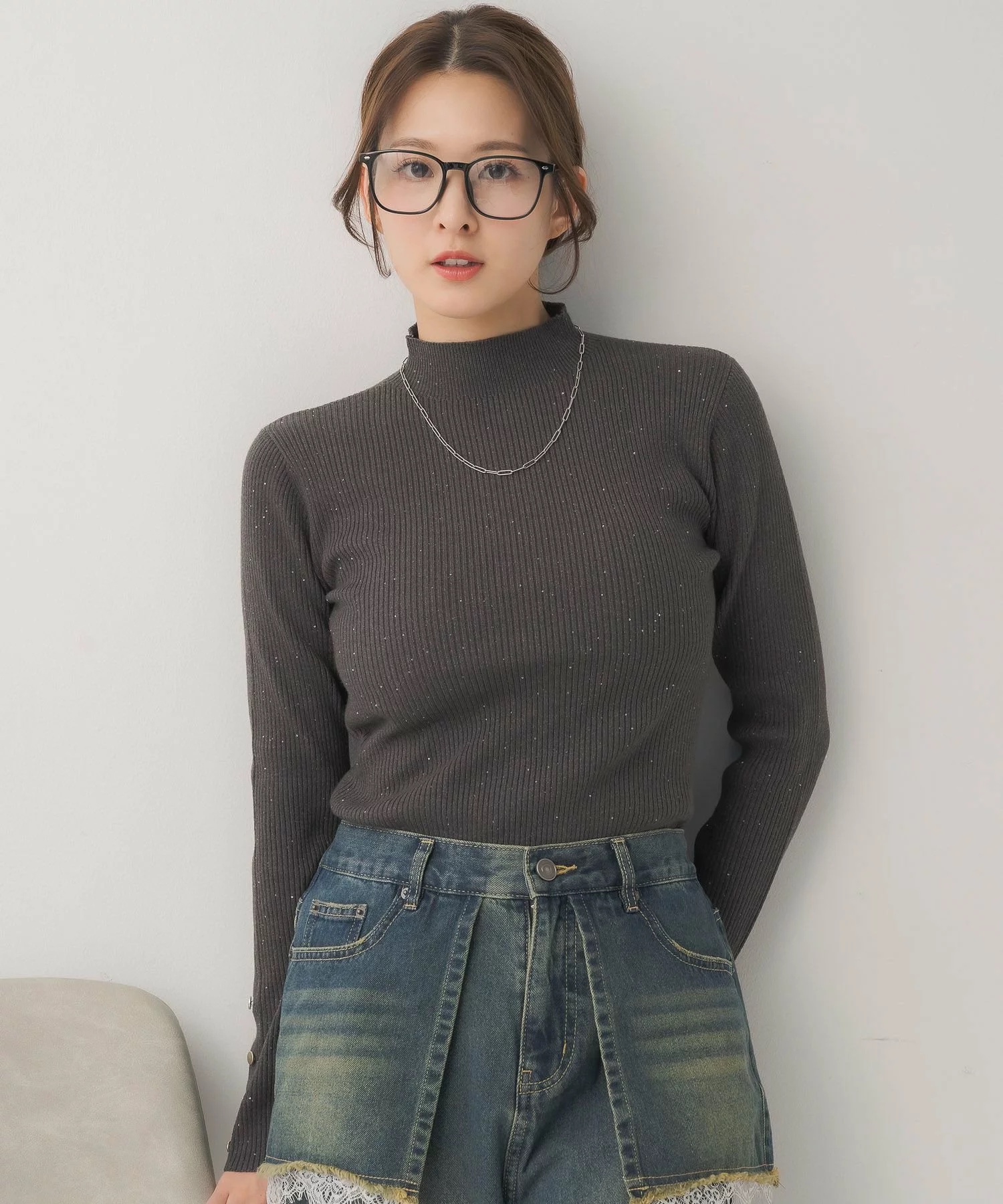 閃閃/ 淨色啞色扣閃閃企領針織