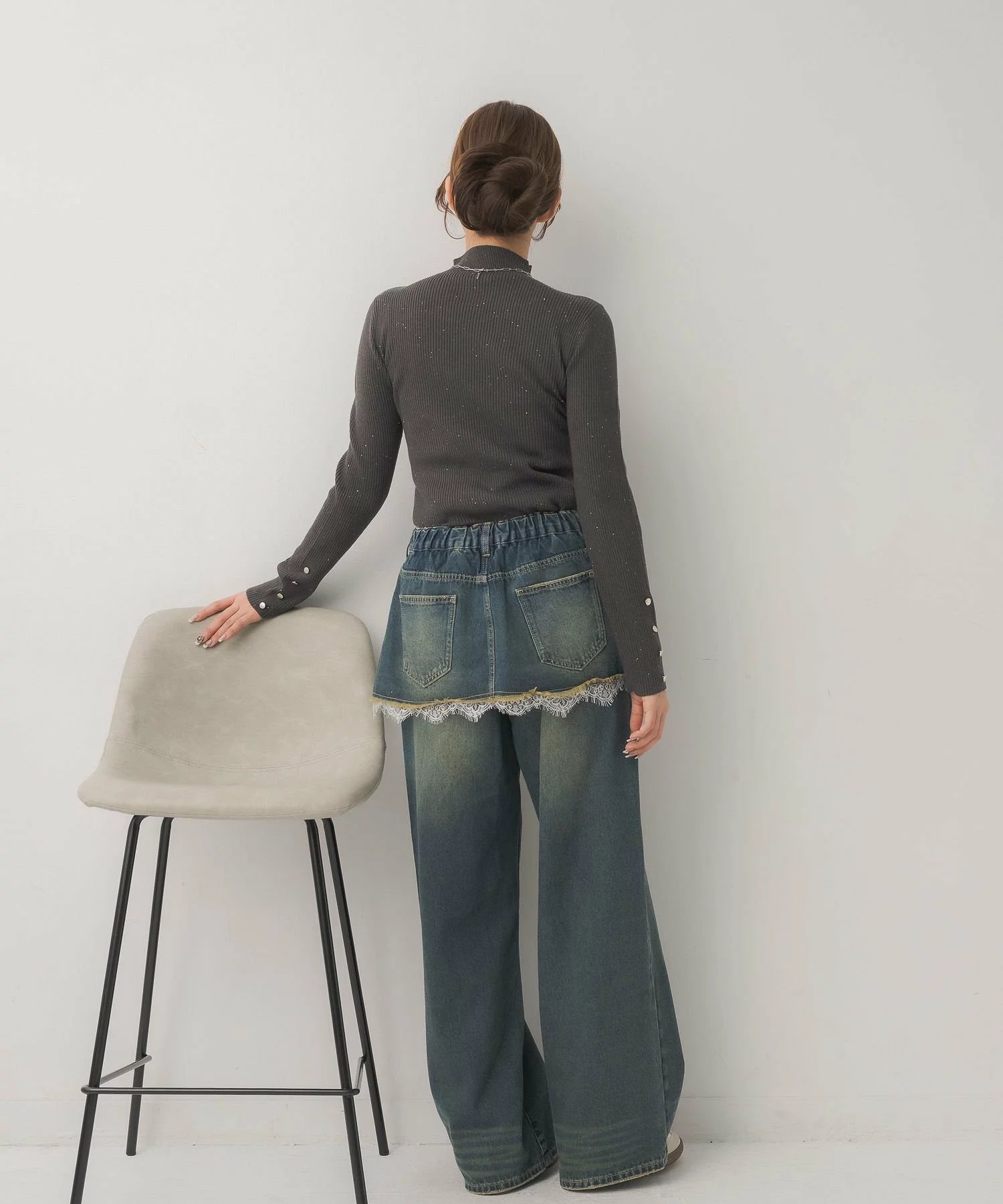 閃閃/ 淨色啞色扣閃閃企領針織