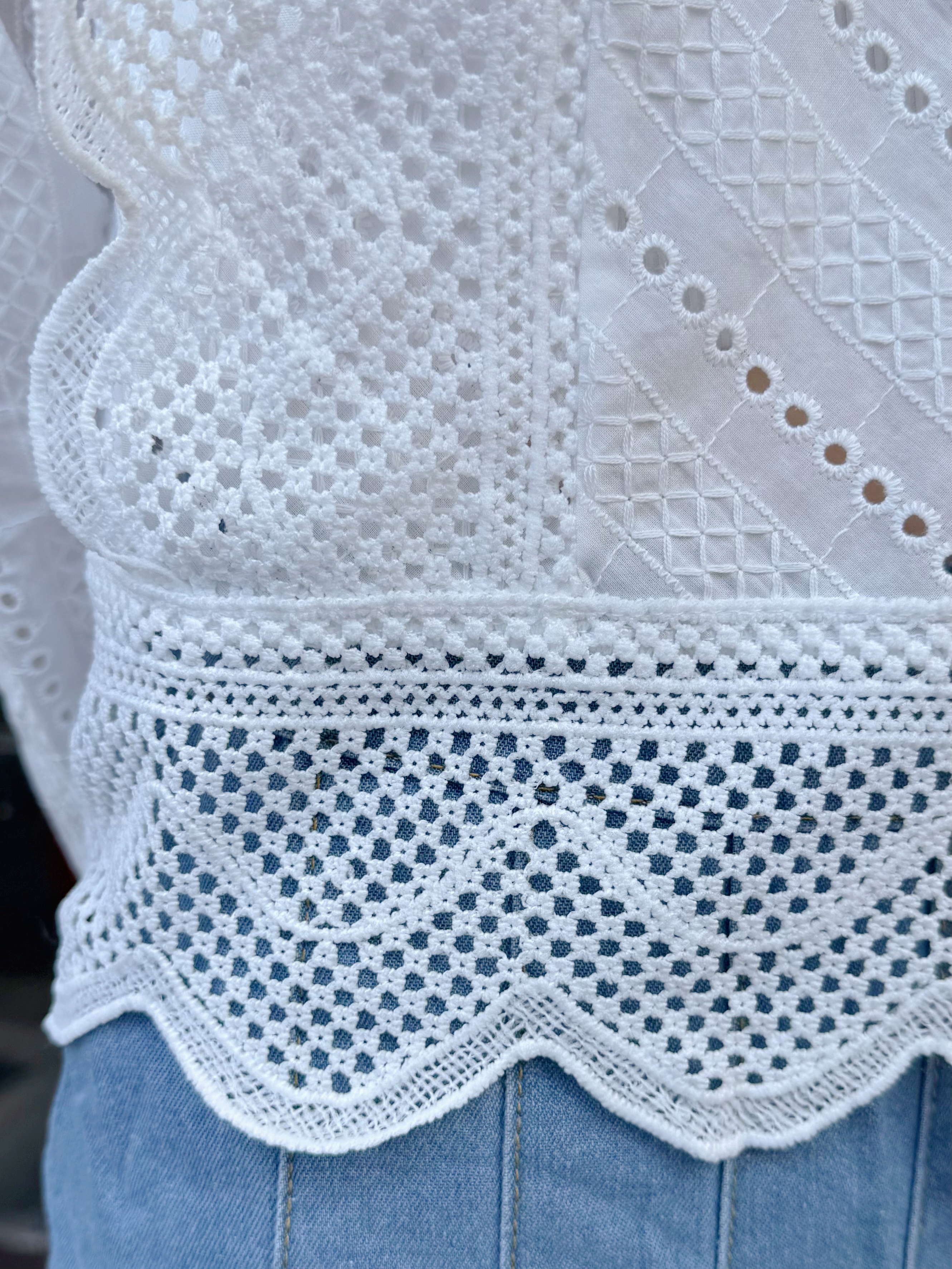 鏤空刺繡純綿恤衫