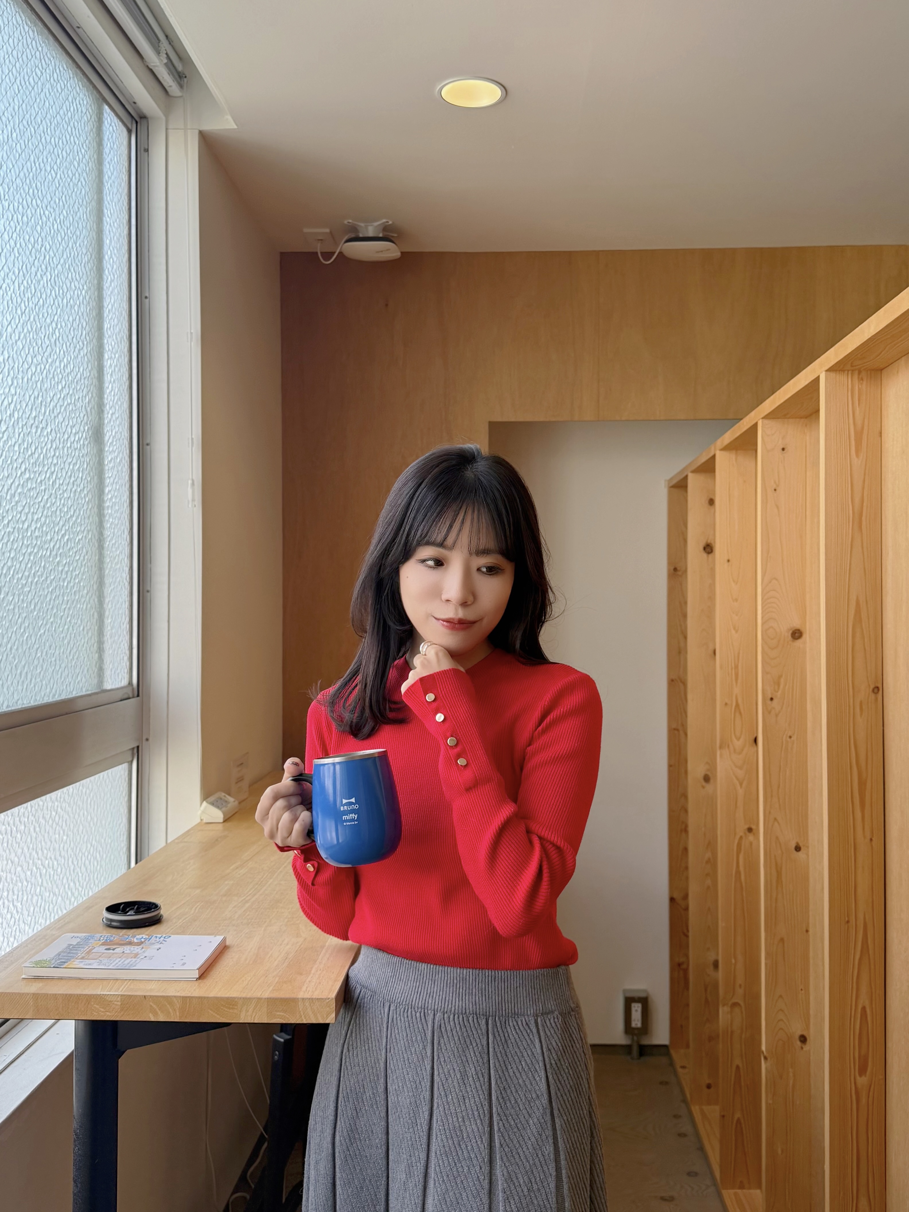 16色•金扣手袖圓領針織上衣