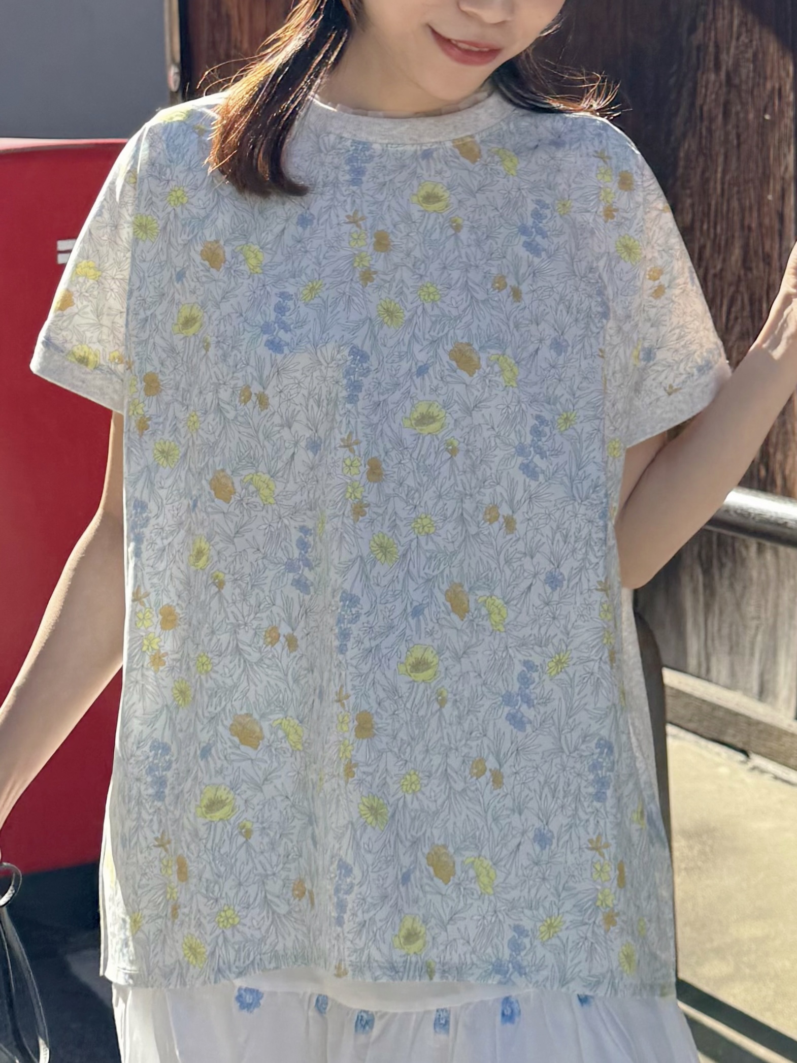 淡色清新花花雪紡拼綿上衣