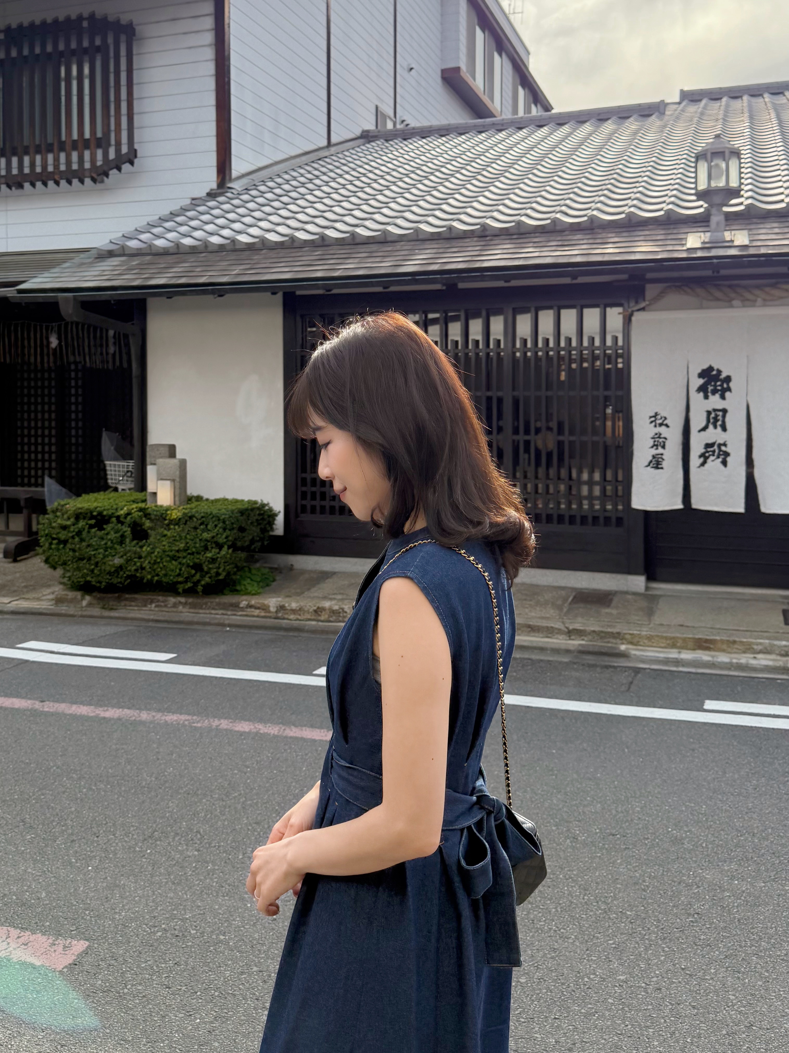 腰帶後蝴蝶結牛仔連身裙