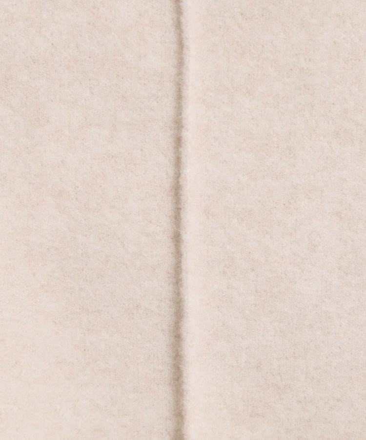 淡杏色絨及膝長褲