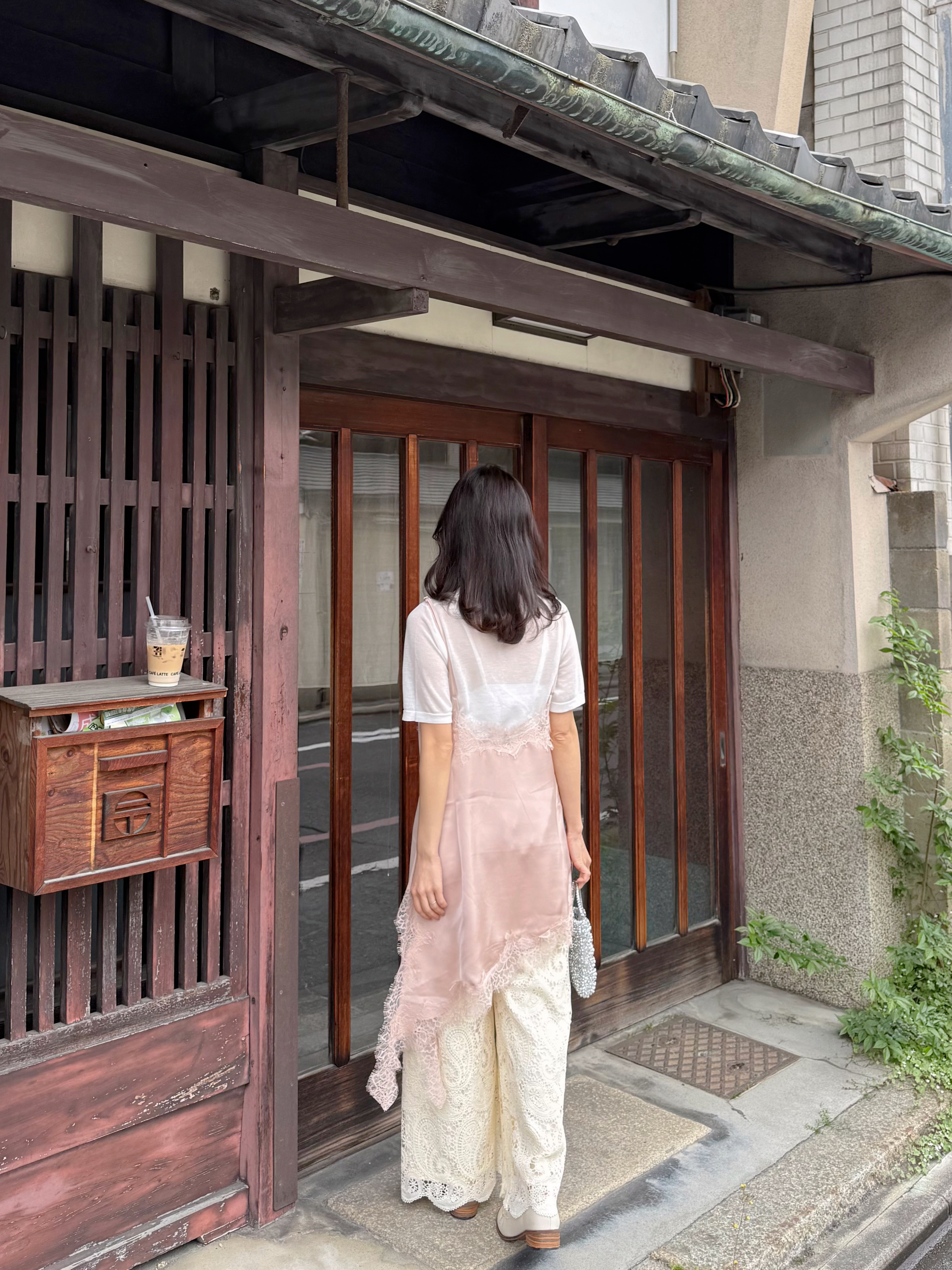 3色•蕾絲長款吊帶上衣