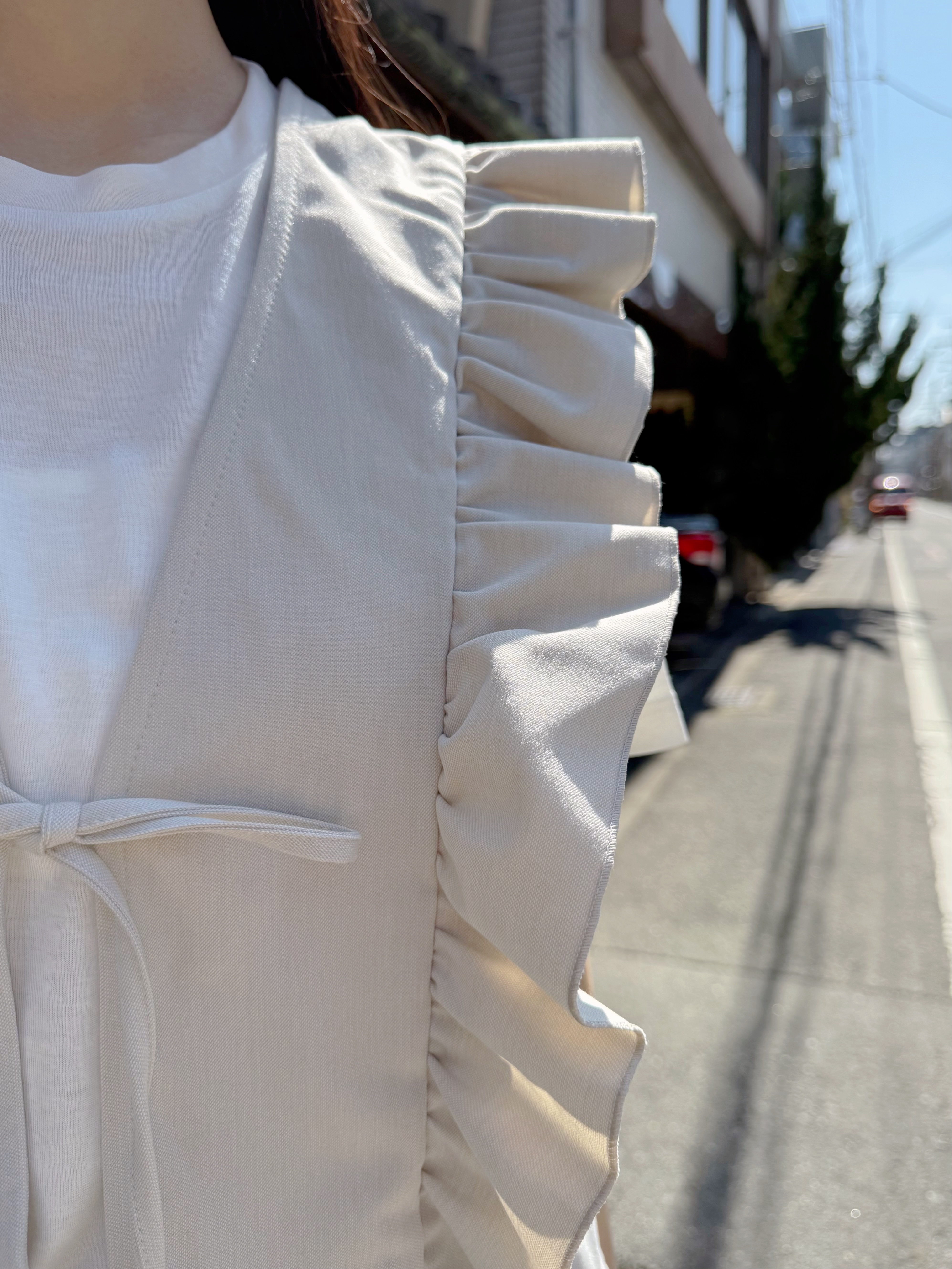 2色•波浪邊蝴蝶結背心