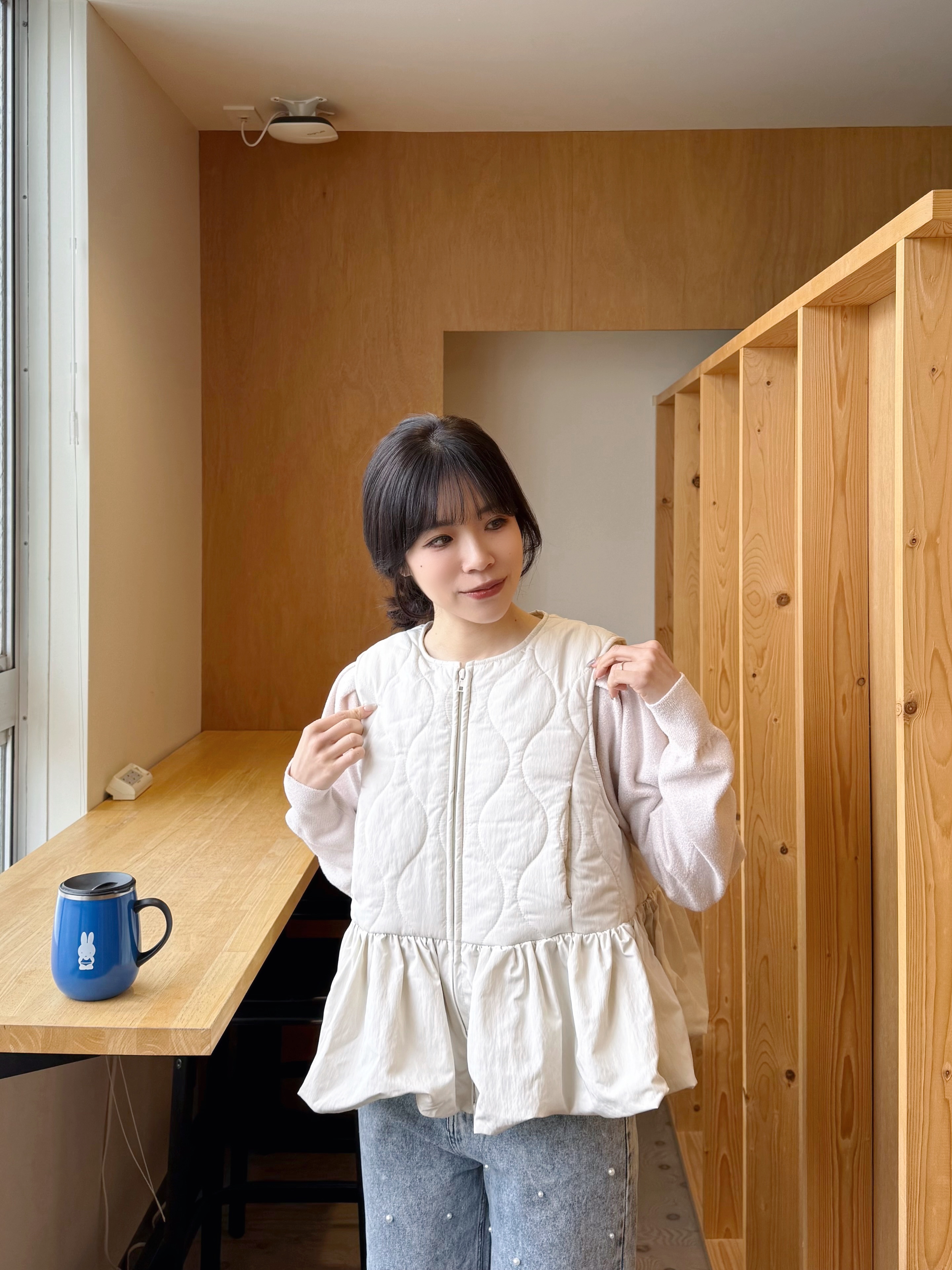 SpecialPrice•3色•波浪紋夾綿傘擺背心外套