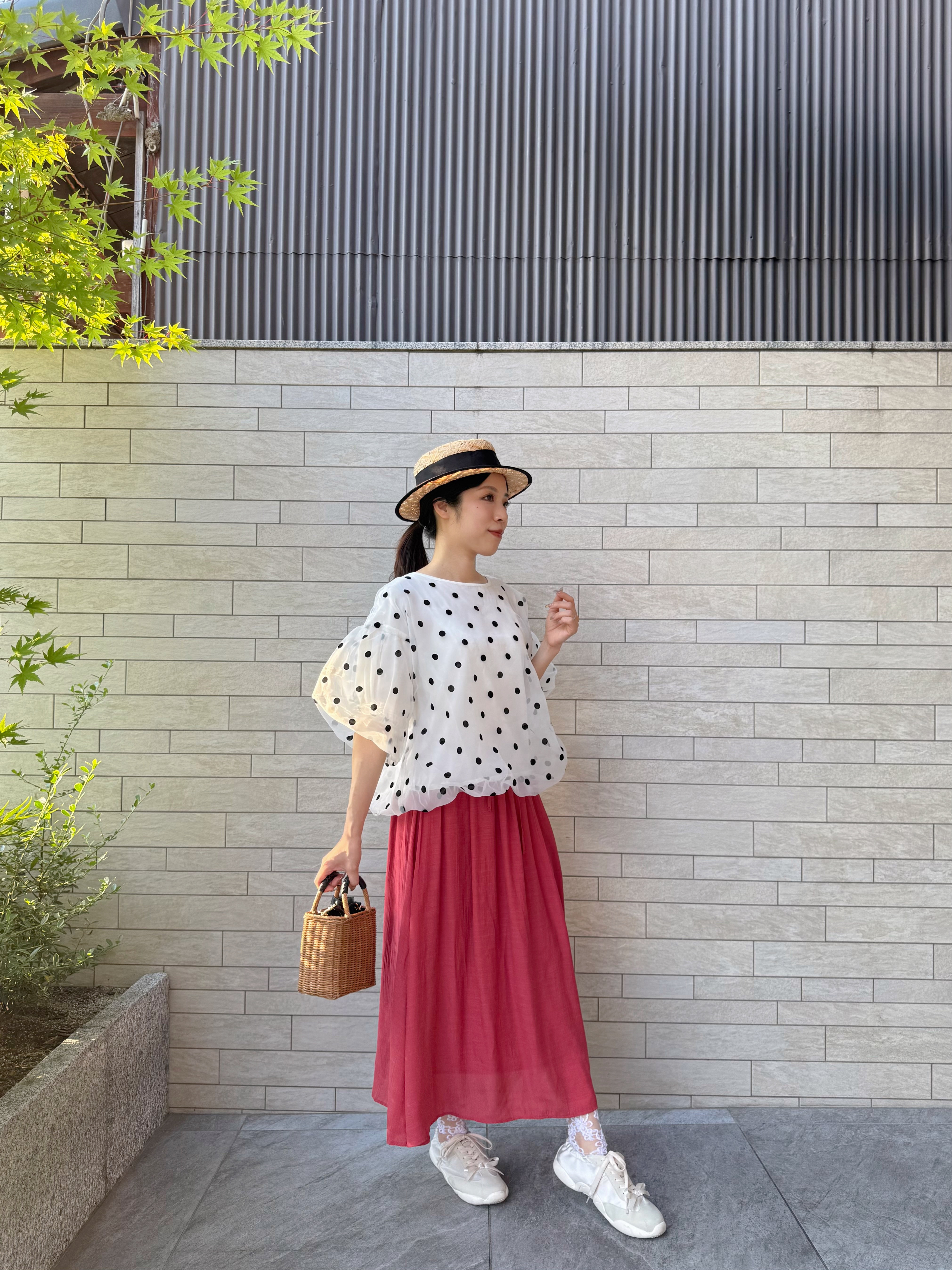 泡泡袖波點雪紡上衣