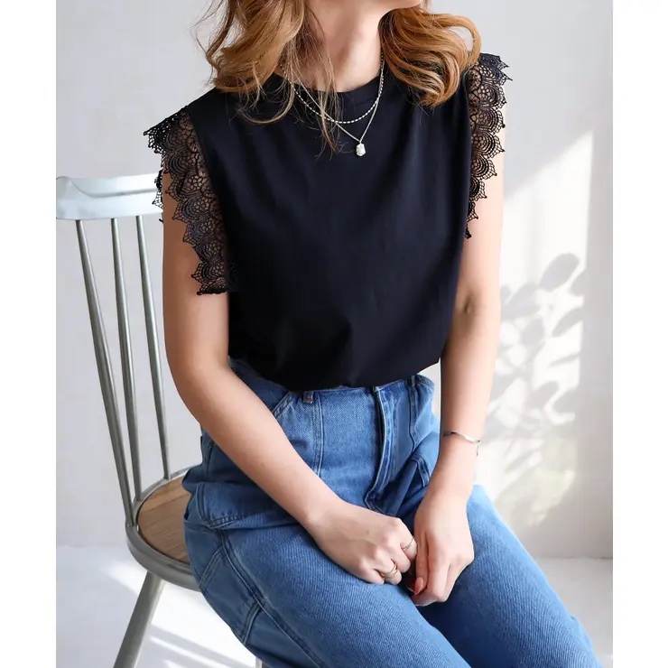 簡約lace袖拼Tee