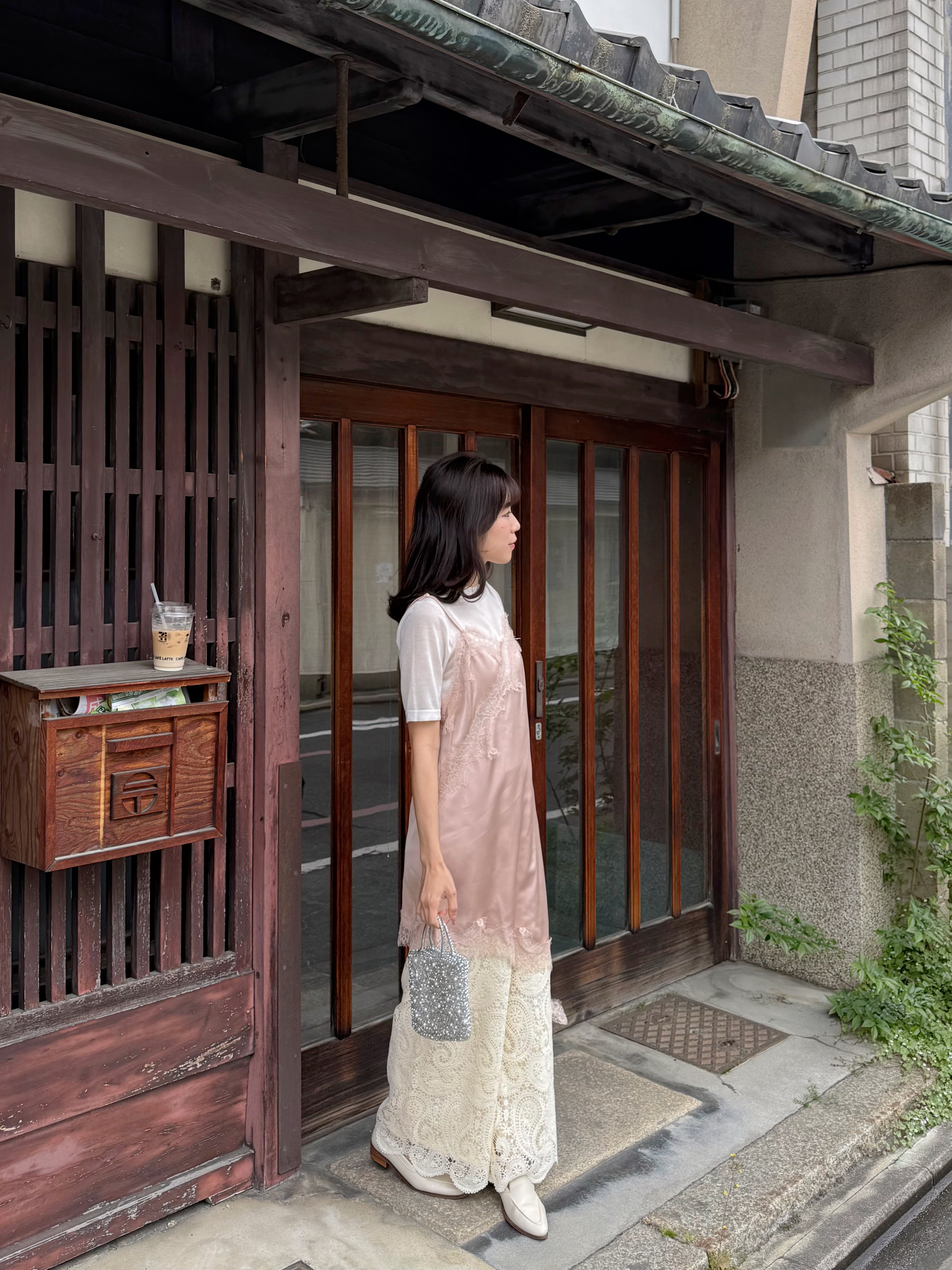 3色•蕾絲長款吊帶上衣