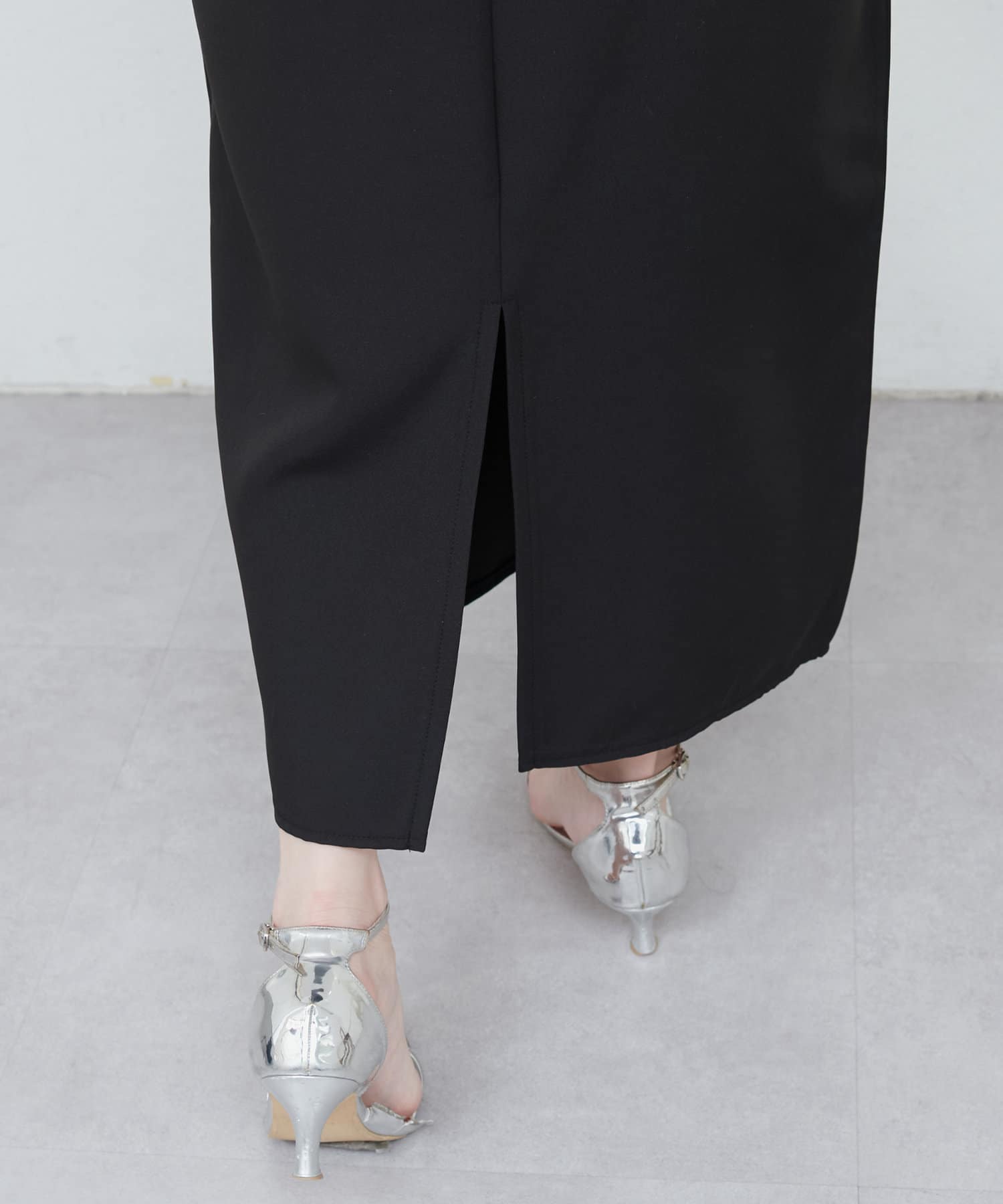 V領有袋雪紡背心連身裙