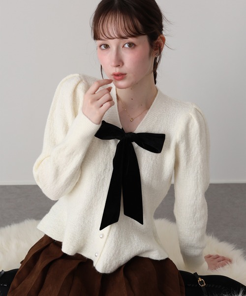 3色•Size M•絲絨蝴蝶結傘擺金線針織外套